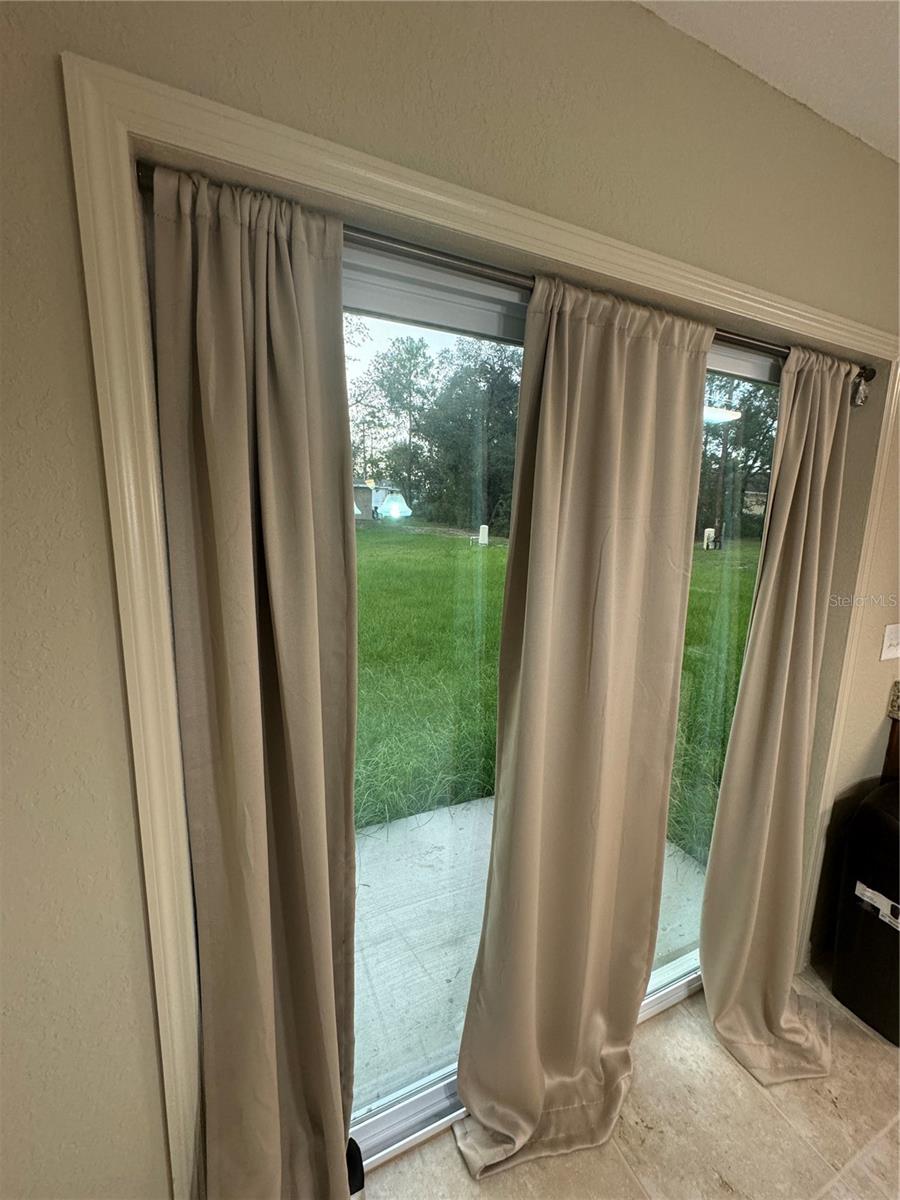 Listing photo id 4 for 6565 151st Lane