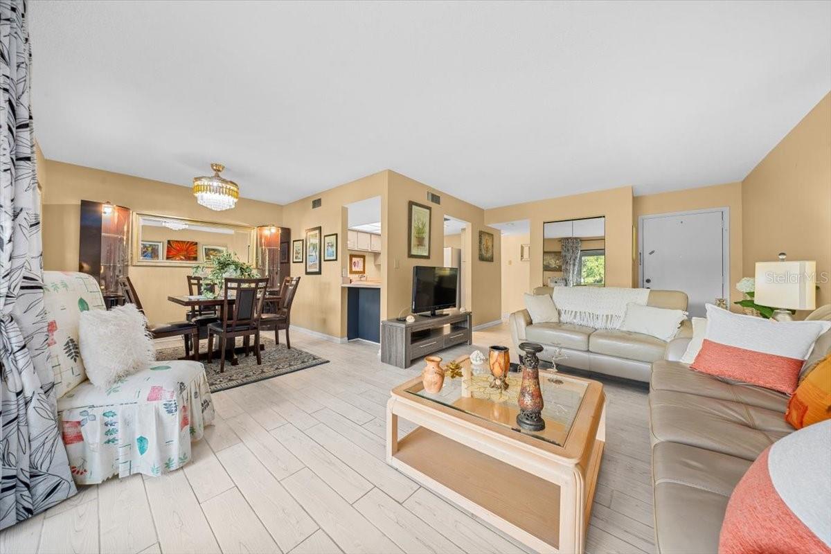 Image 11 of 61 For 683 Midway Drive A