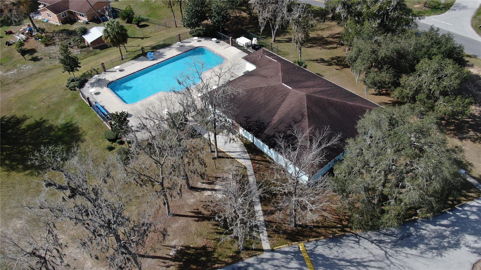 Image 41 of 61 For 683 Midway Drive A