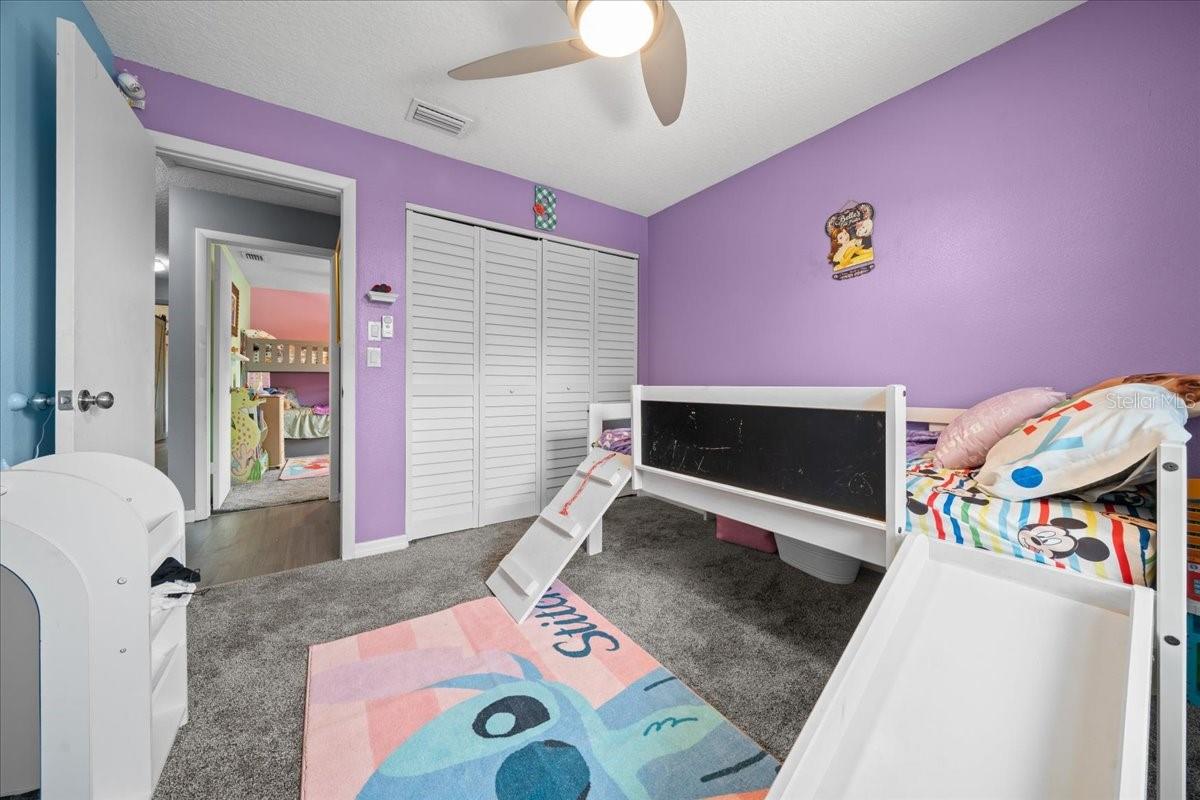 Image 47 of 69 For 2589 Knoll Street W