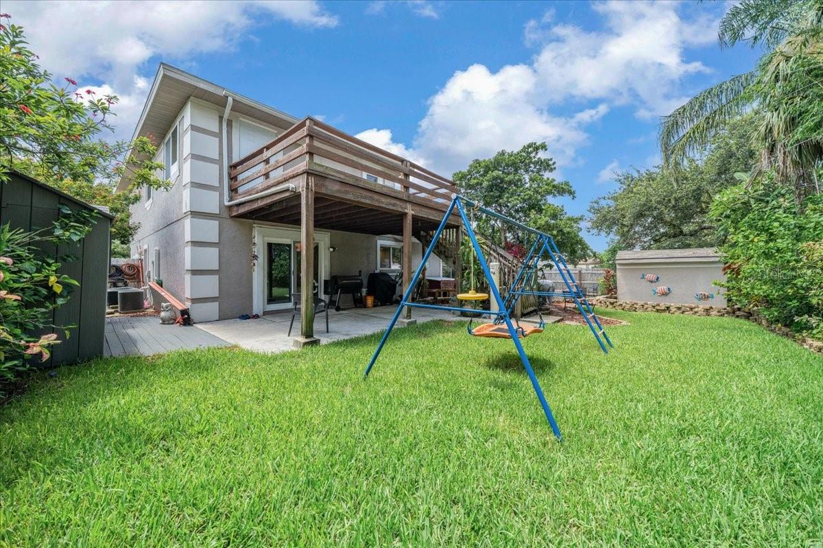 Image 57 of 69 For 2589 Knoll Street W