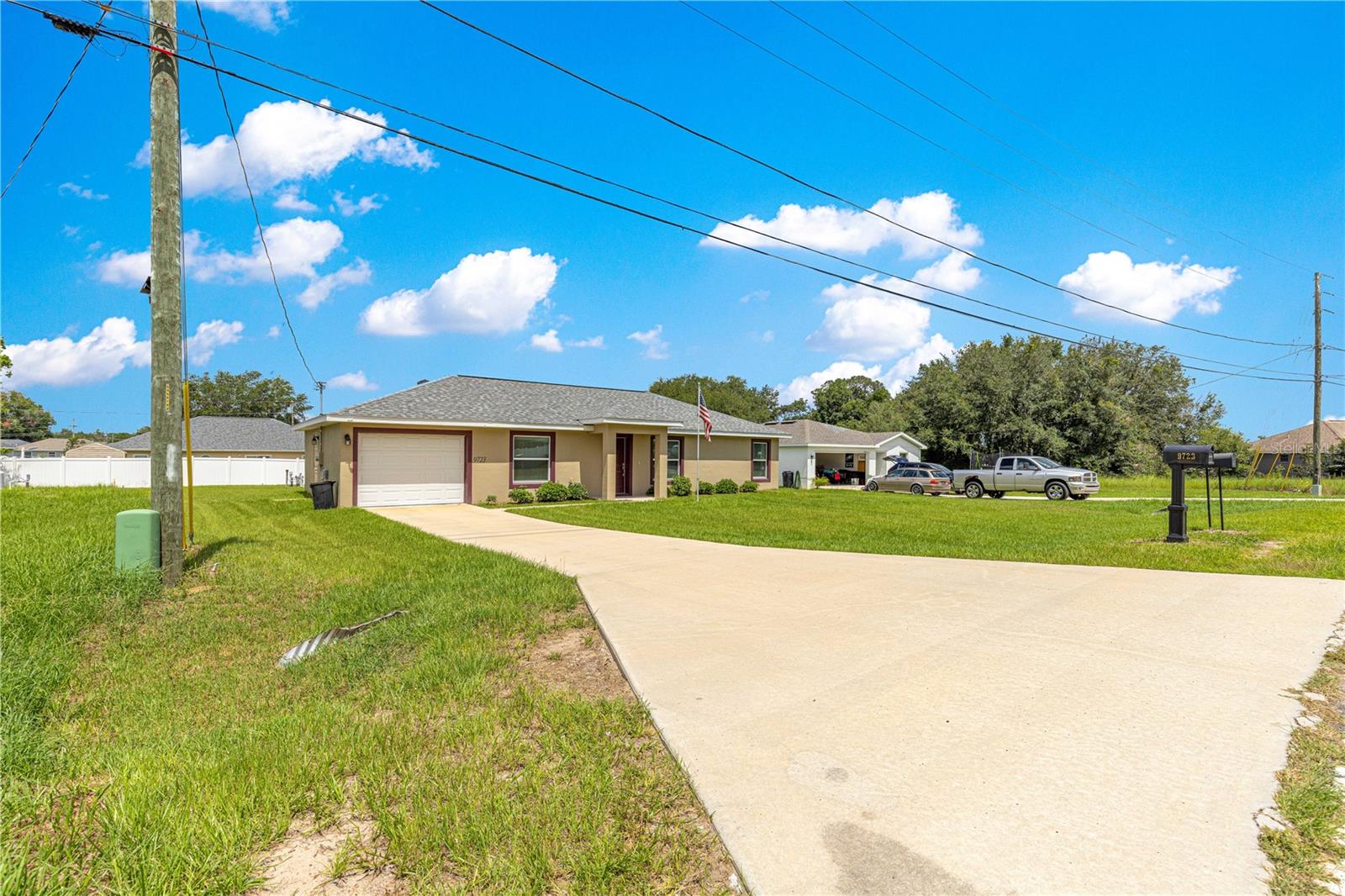 Image 33 of 41 For 9723 Bahia Road