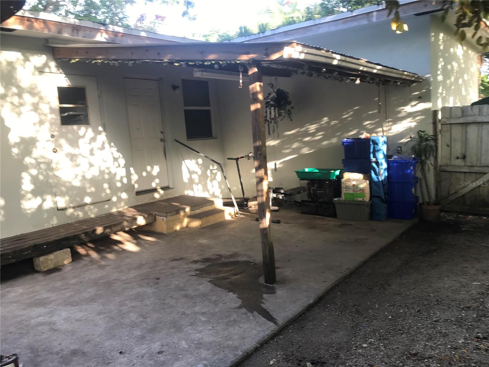 Image 6 of 8 For 690 1st Street