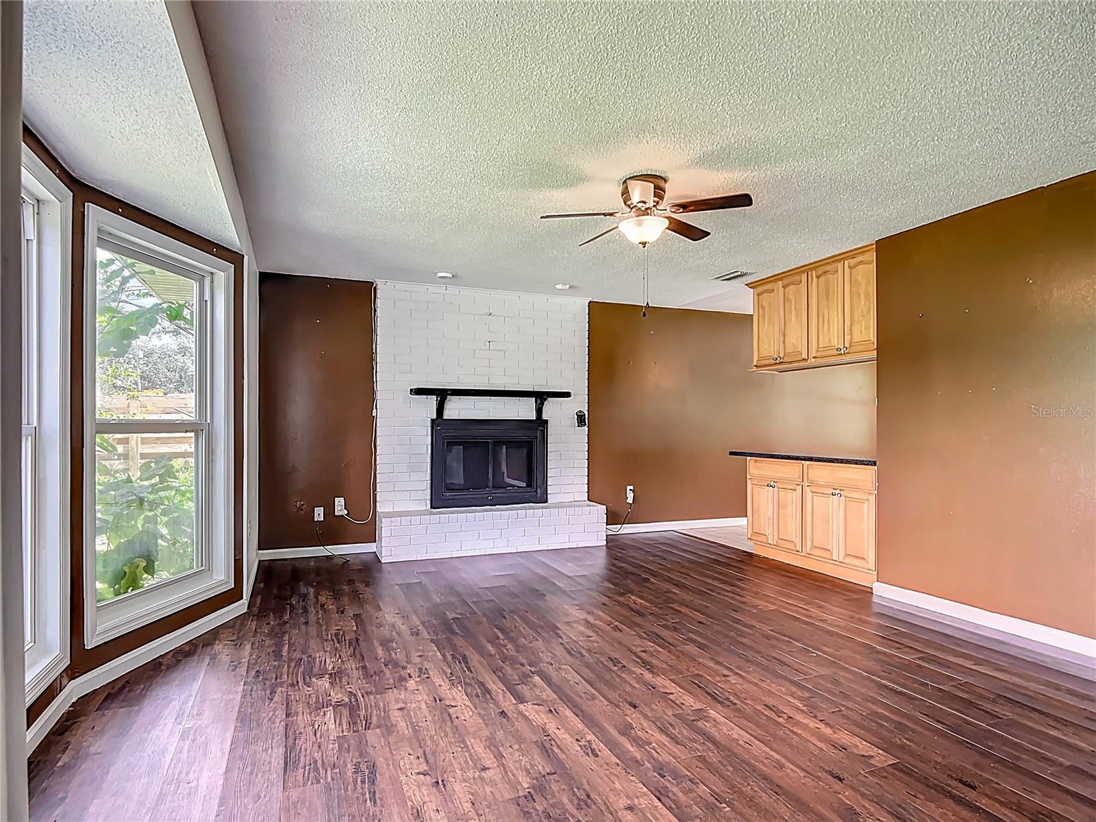 Image 17 of 63 For 1535 37th Avenue