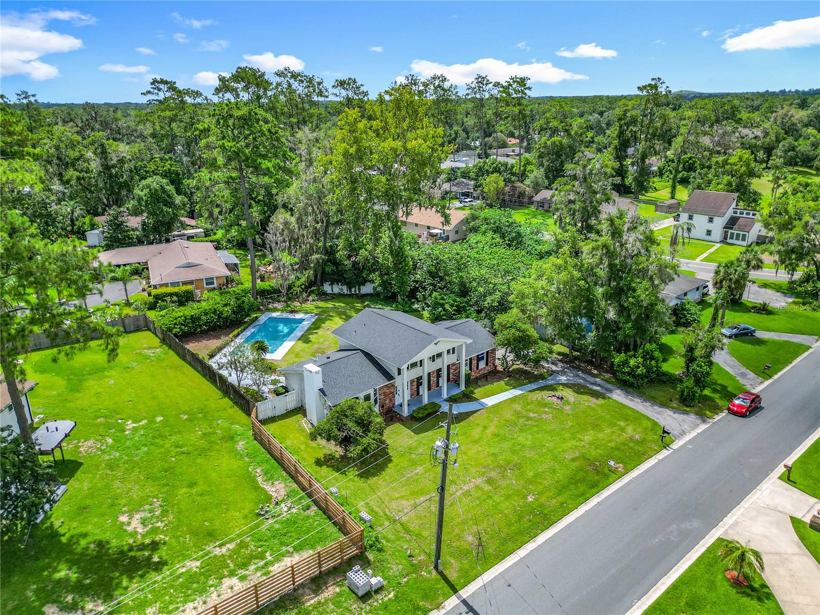 Image 3 of 63 For 1535 37th Avenue