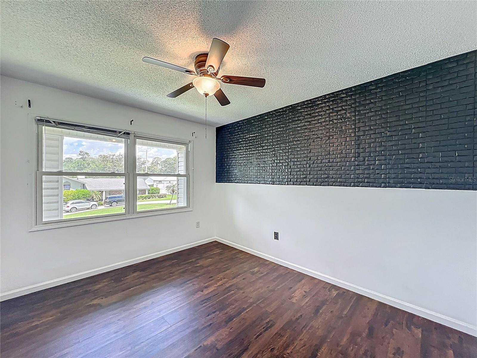 Image 36 of 63 For 1535 37th Avenue