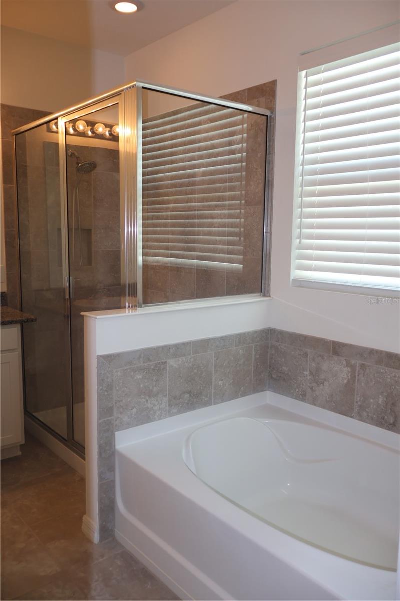 Image 17 of 40 For 5033 56th Street