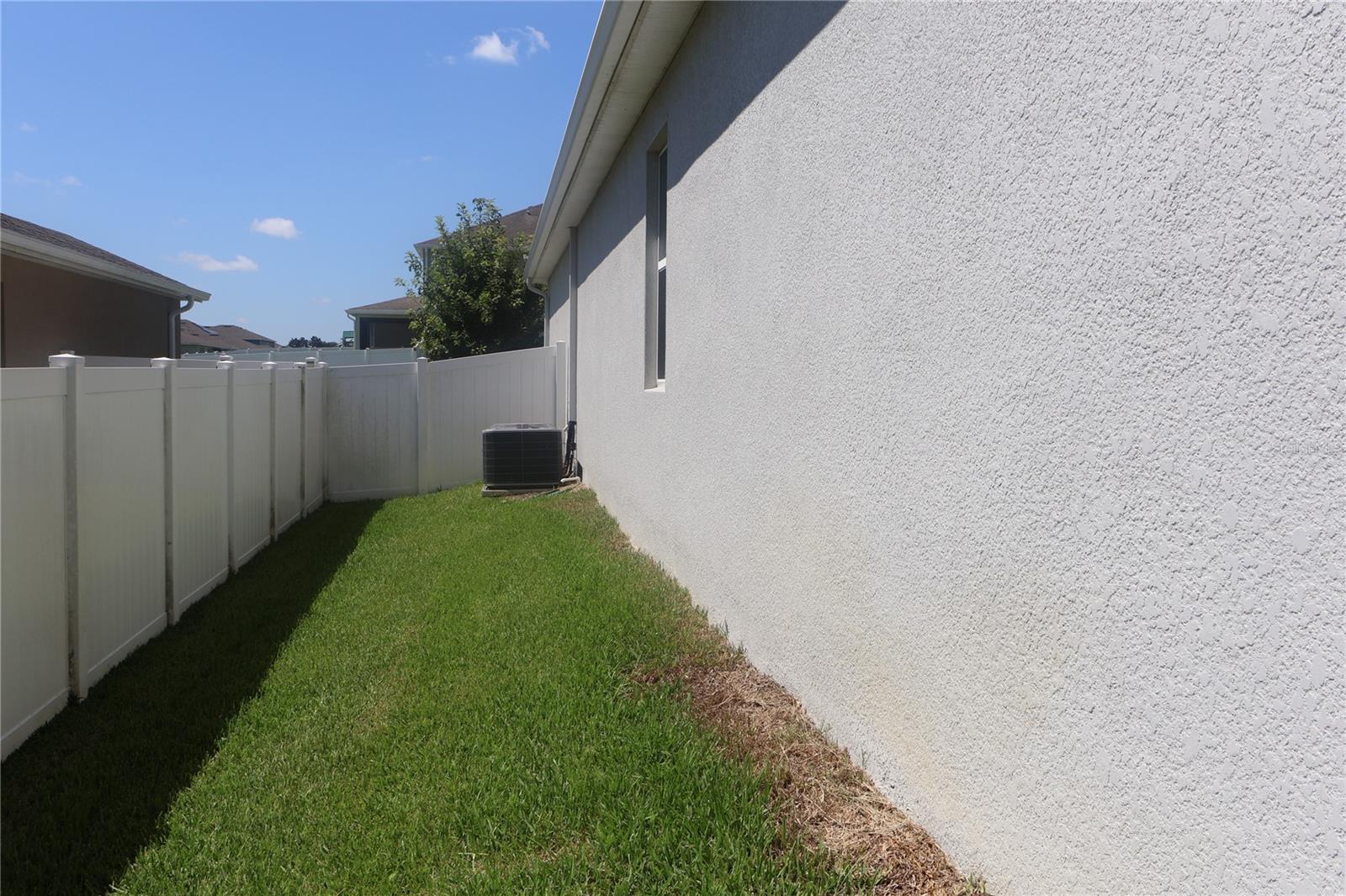 Image 28 of 40 For 5033 56th Street