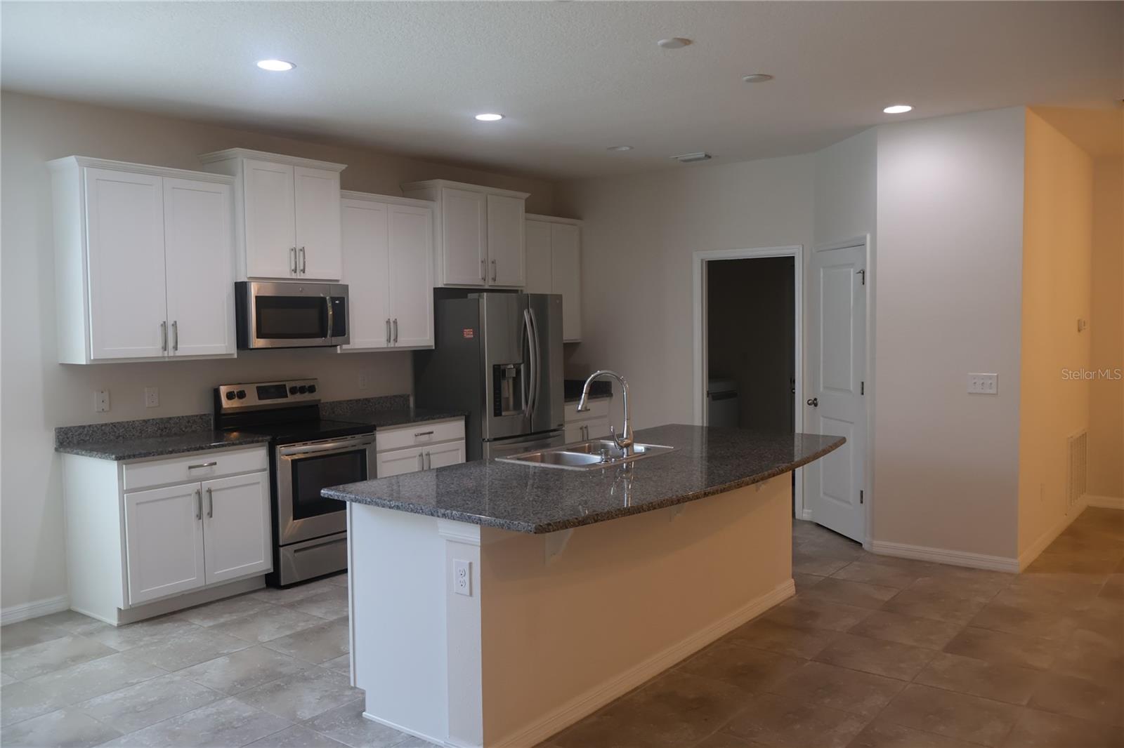 Image 4 of 40 For 5033 56th Street