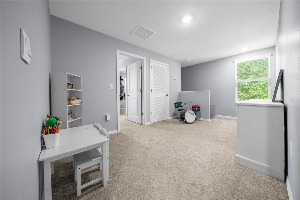 Image 12 of 45 For 6401 4th Lane