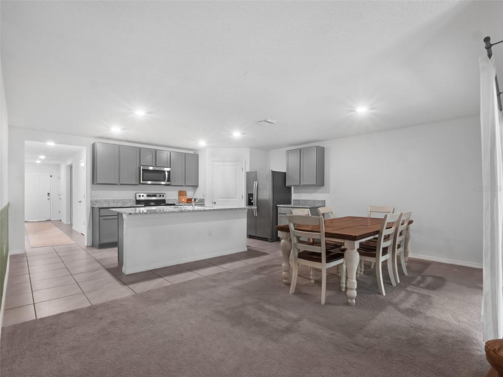 Image 13 of 33 For 6545 4th Lane