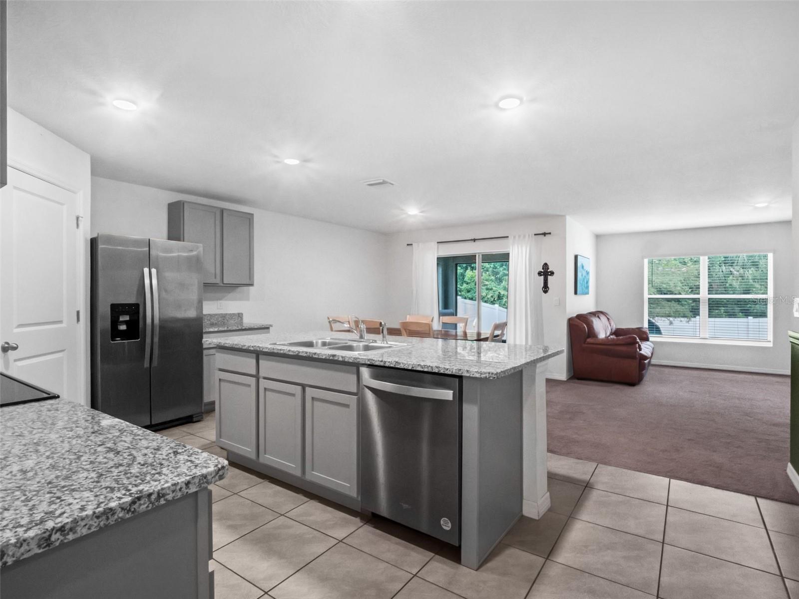 Image 7 of 33 For 6545 4th Lane