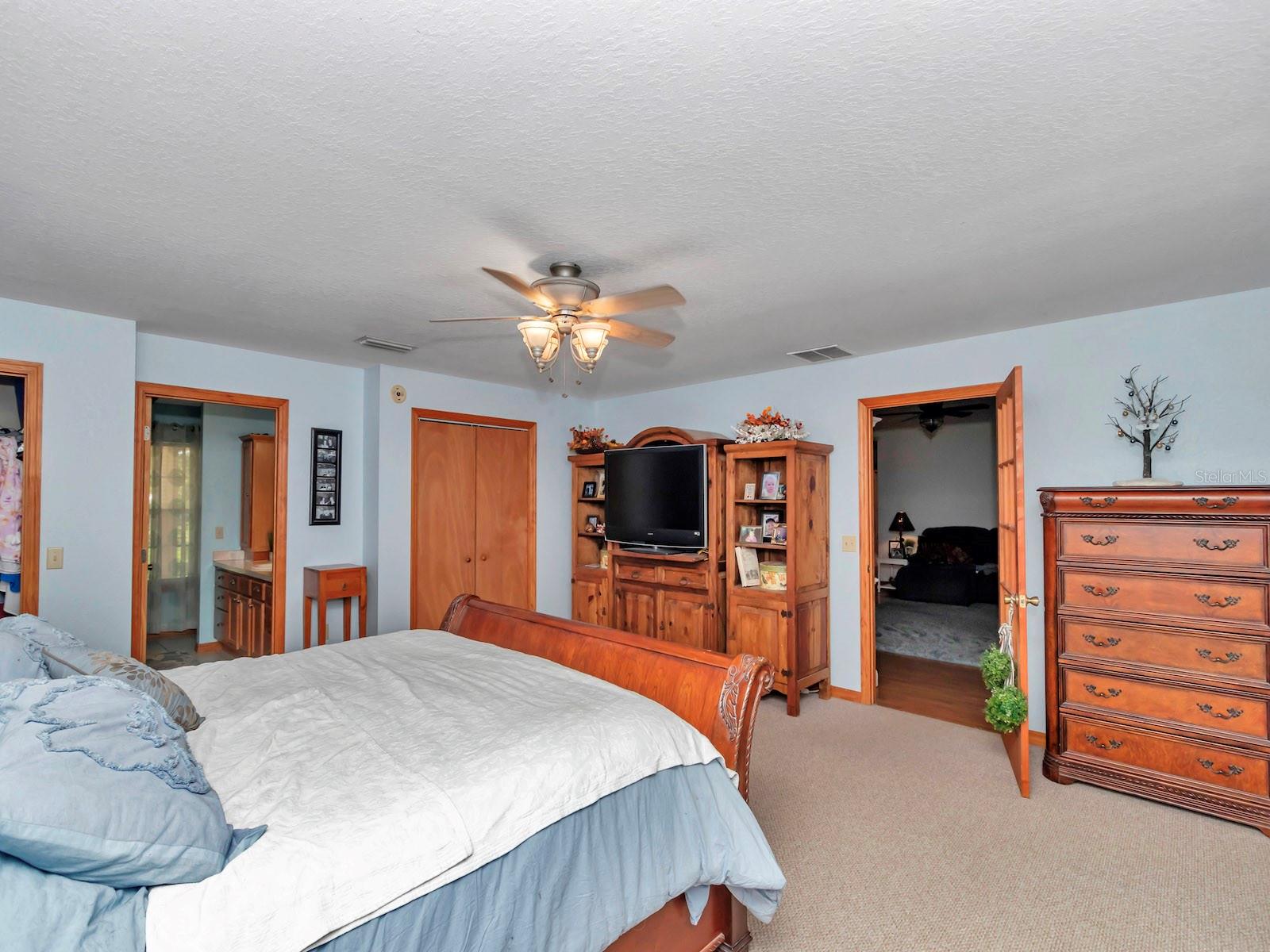 Image 22 of 49 For 23608 124th Place Road