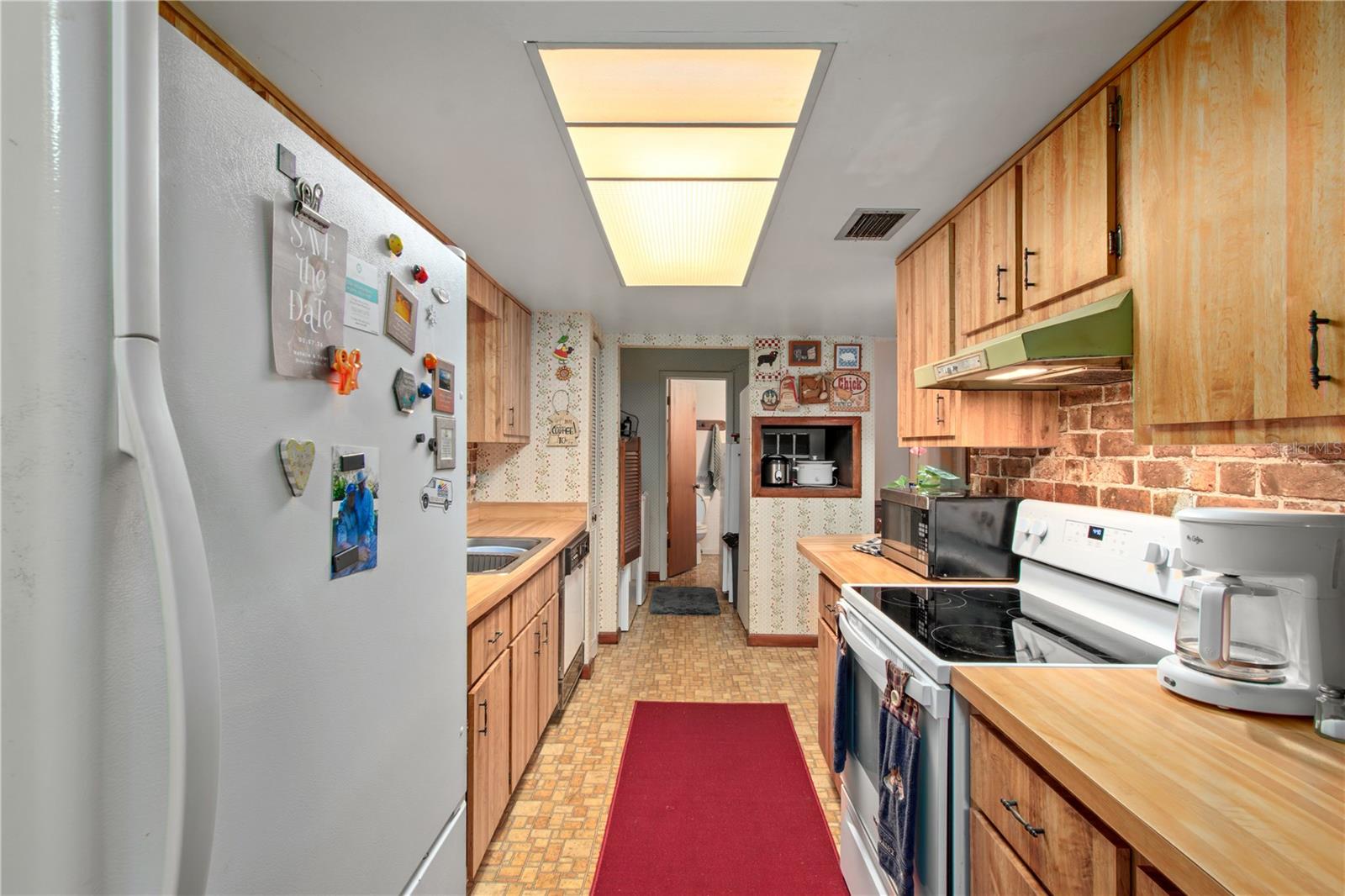 Image 16 of 45 For 12001 105th Street