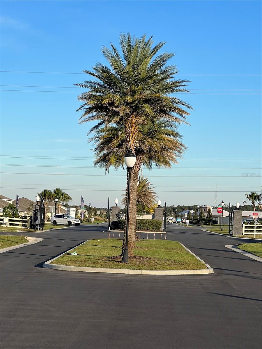 Image 10 of 39 For 8884 49th Circle