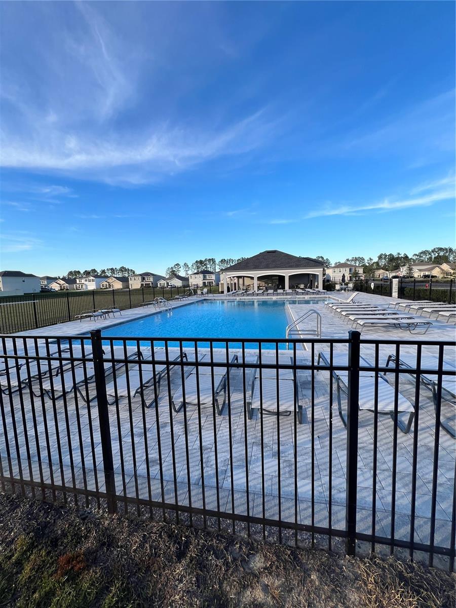 Image 7 of 39 For 8884 49th Circle