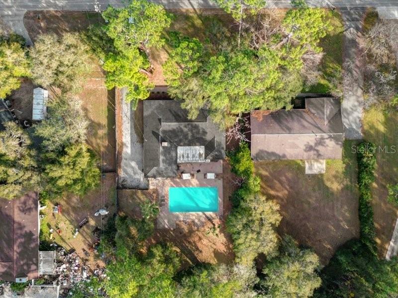 Listing photo id 8 for 126 41st Avenue