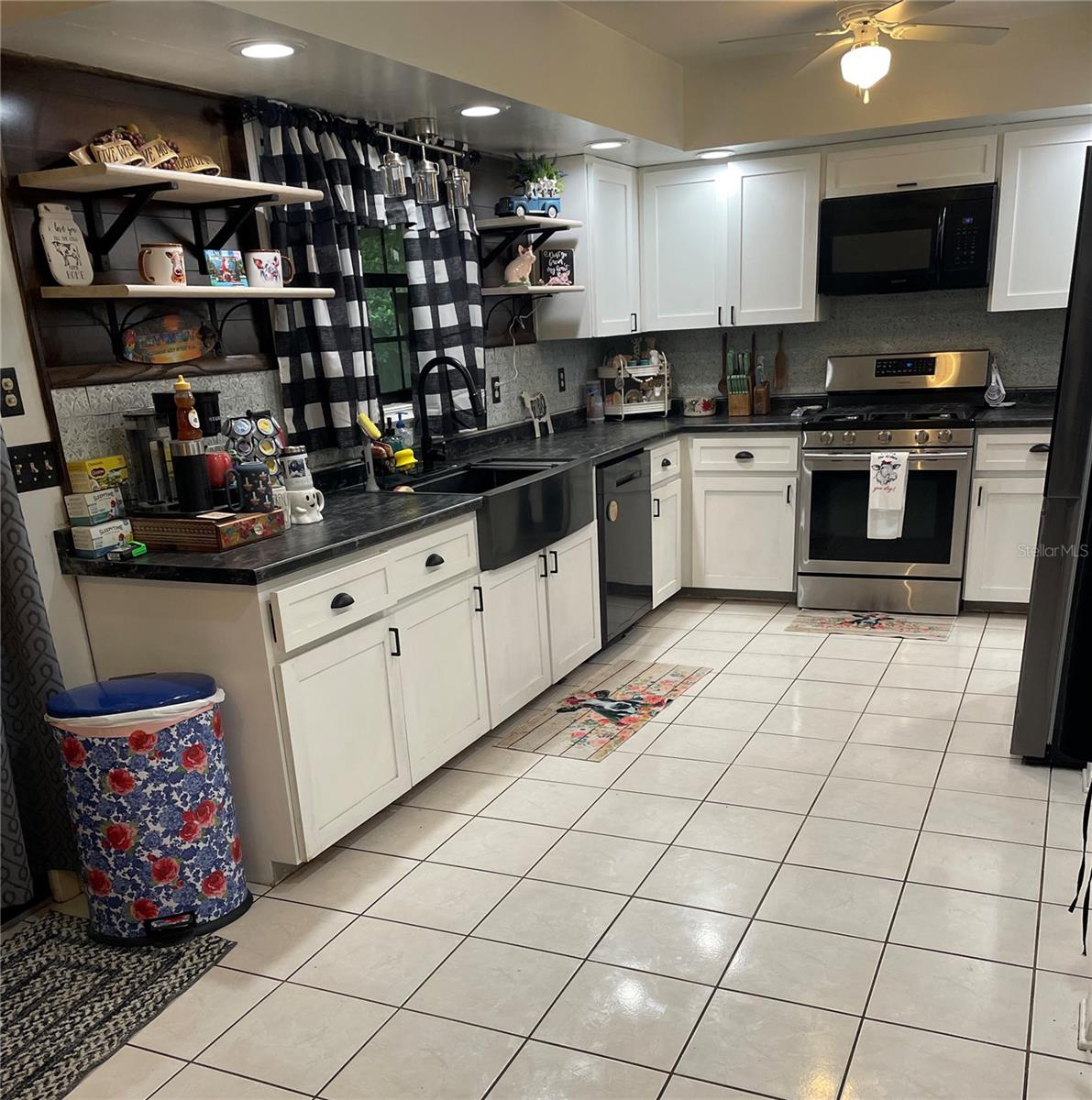 Image 8 of 21 For 3928 14th Place