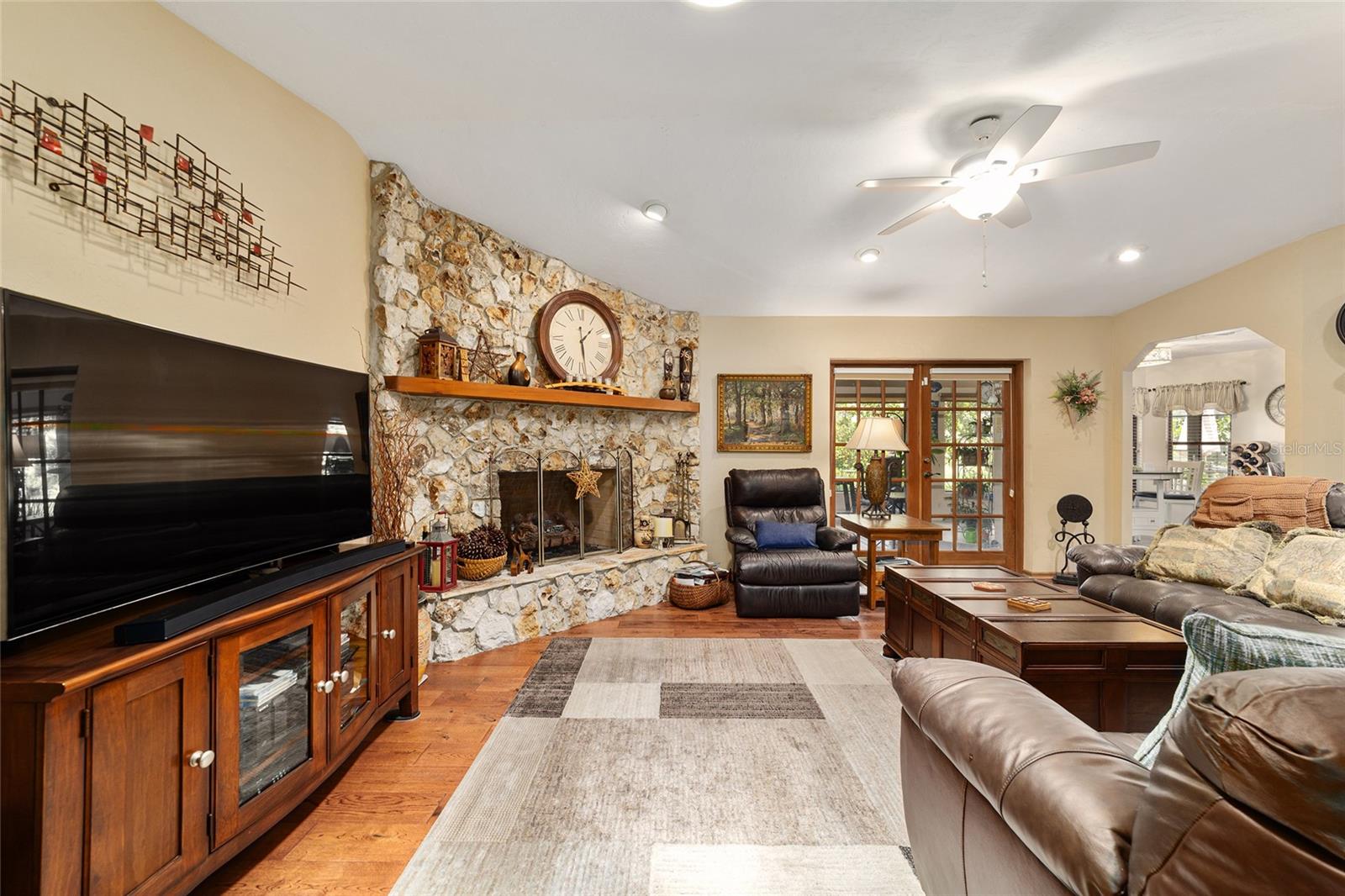 Image 14 of 36 For 4611 14th Street