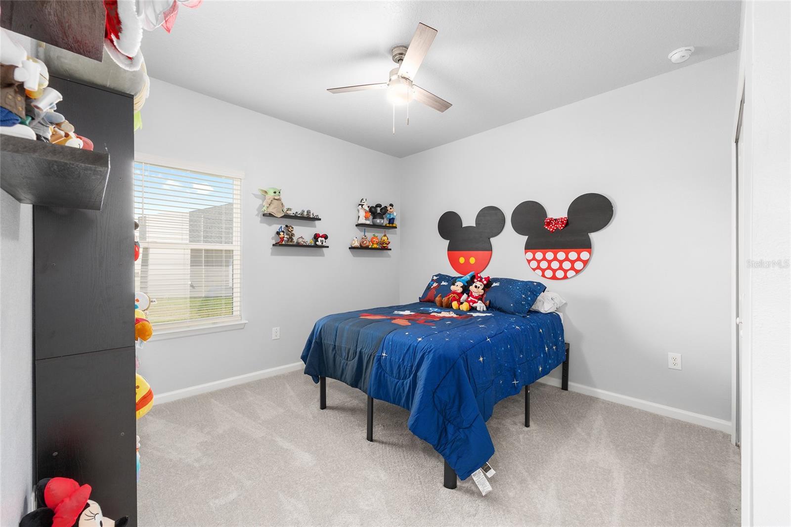 Listing photo id 32 for 7834 194th Court