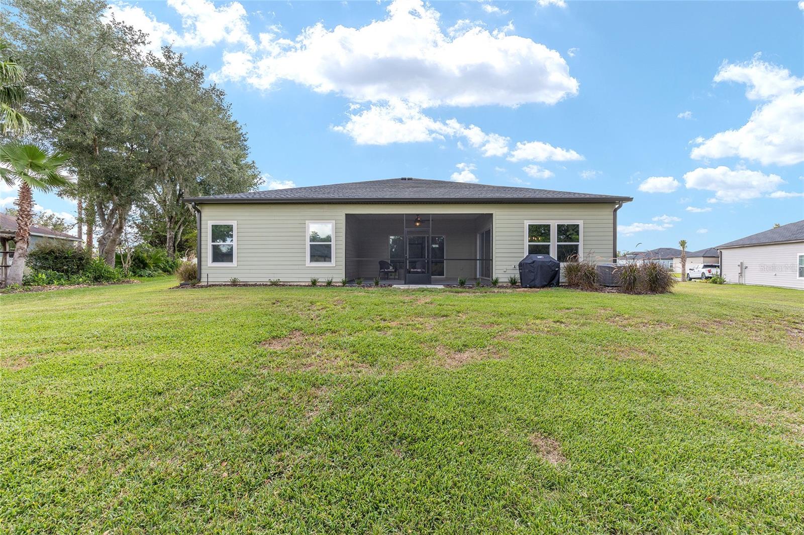 Listing photo id 40 for 7834 194th Court