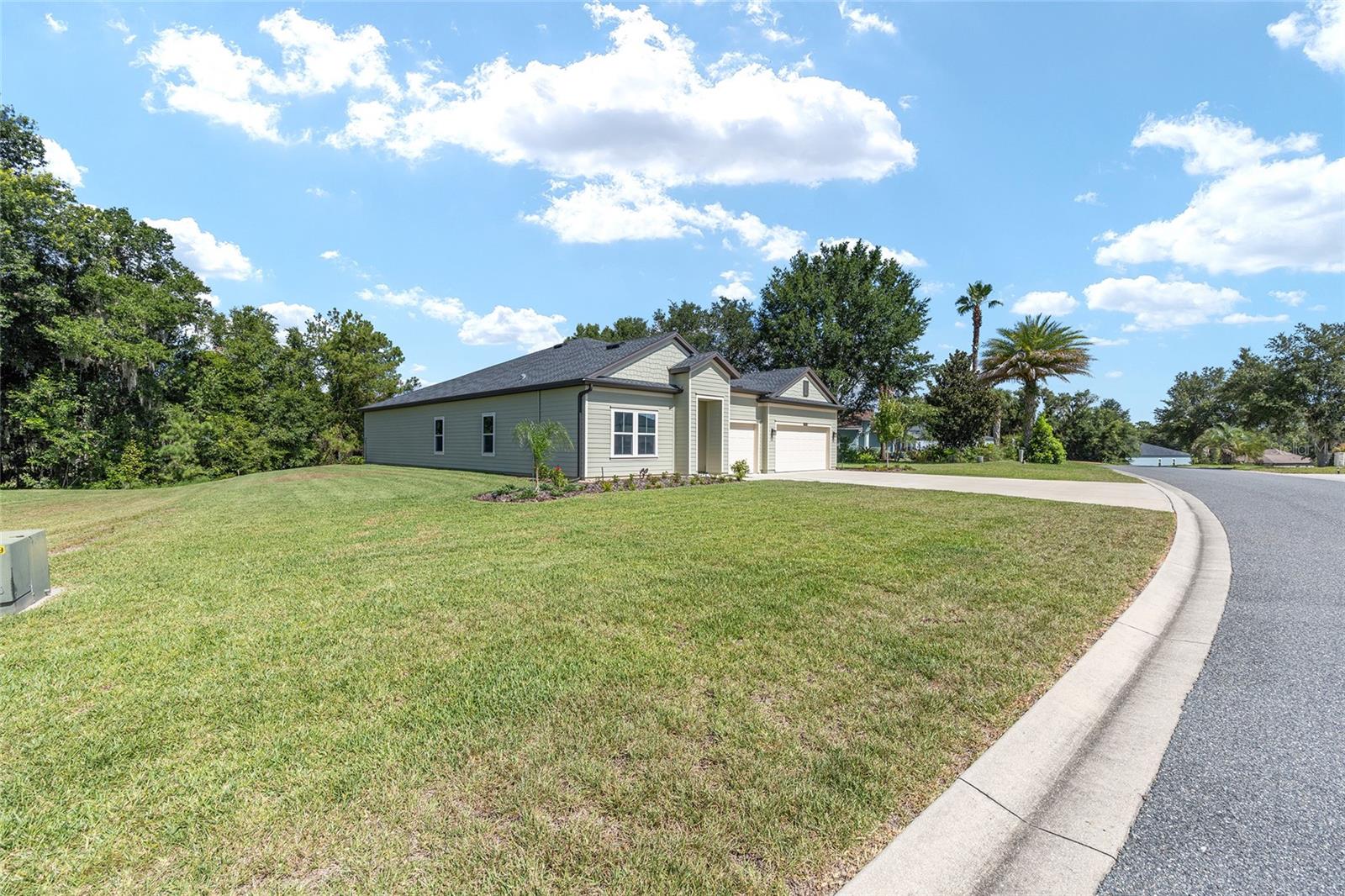 Listing photo id 54 for 7834 194th Court