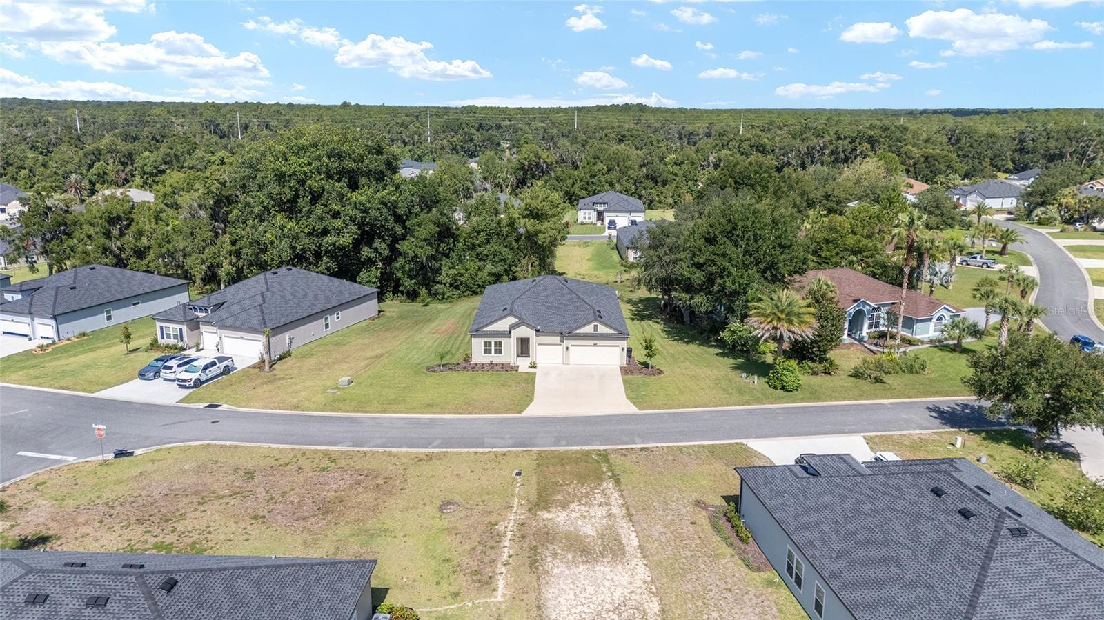 Listing photo id 55 for 7834 194th Court