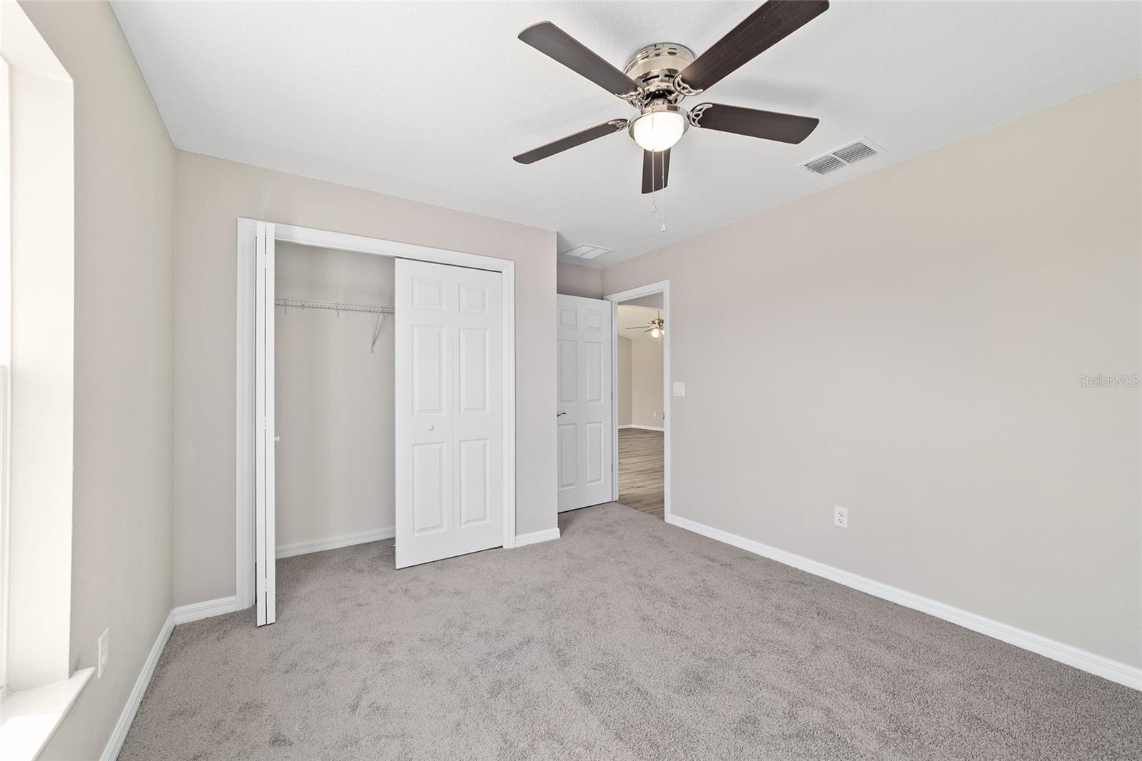 Image 18 of 25 For 17617 112th Lane