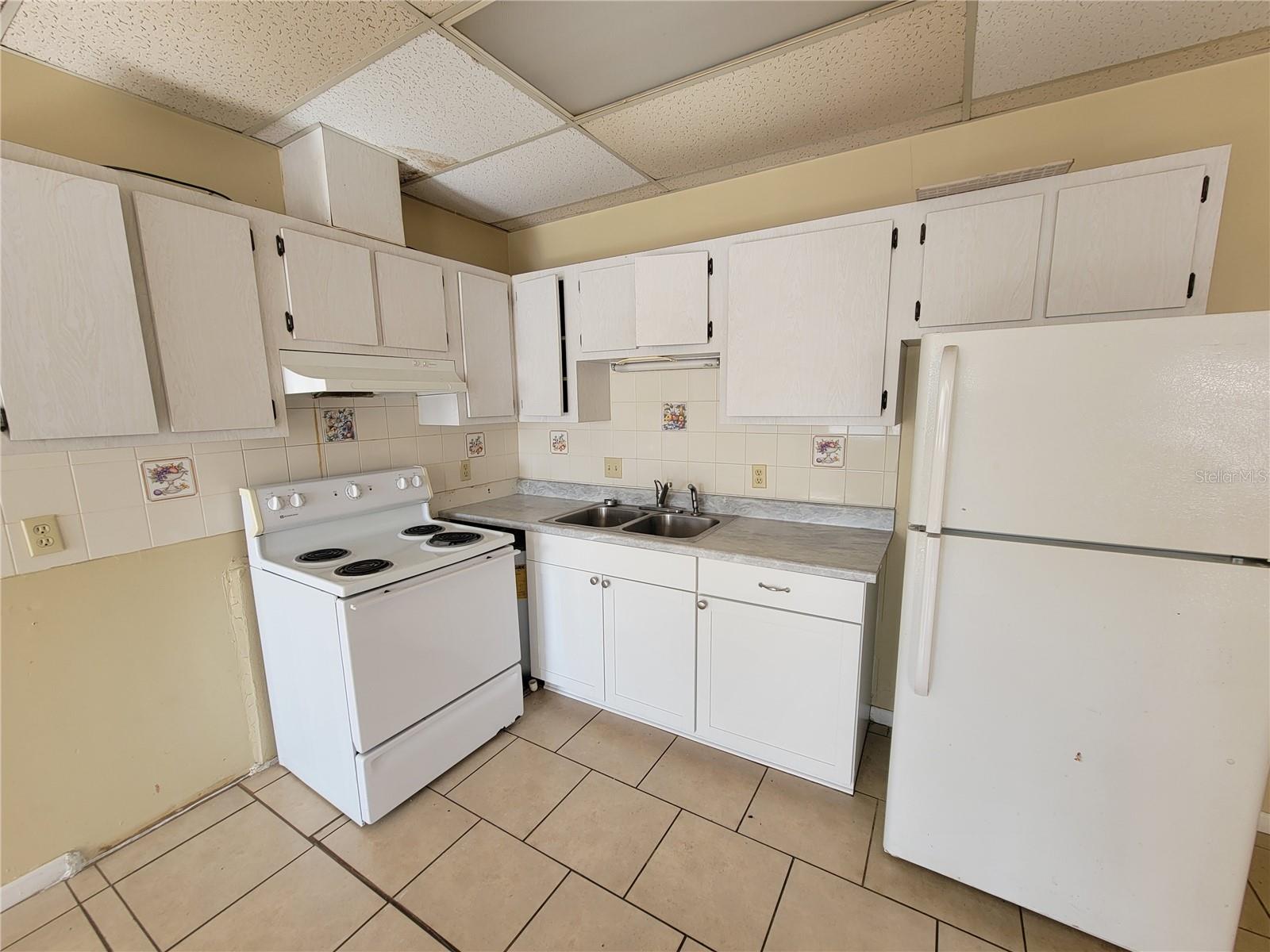 Listing photo id 1 for 16358 Hwy 475