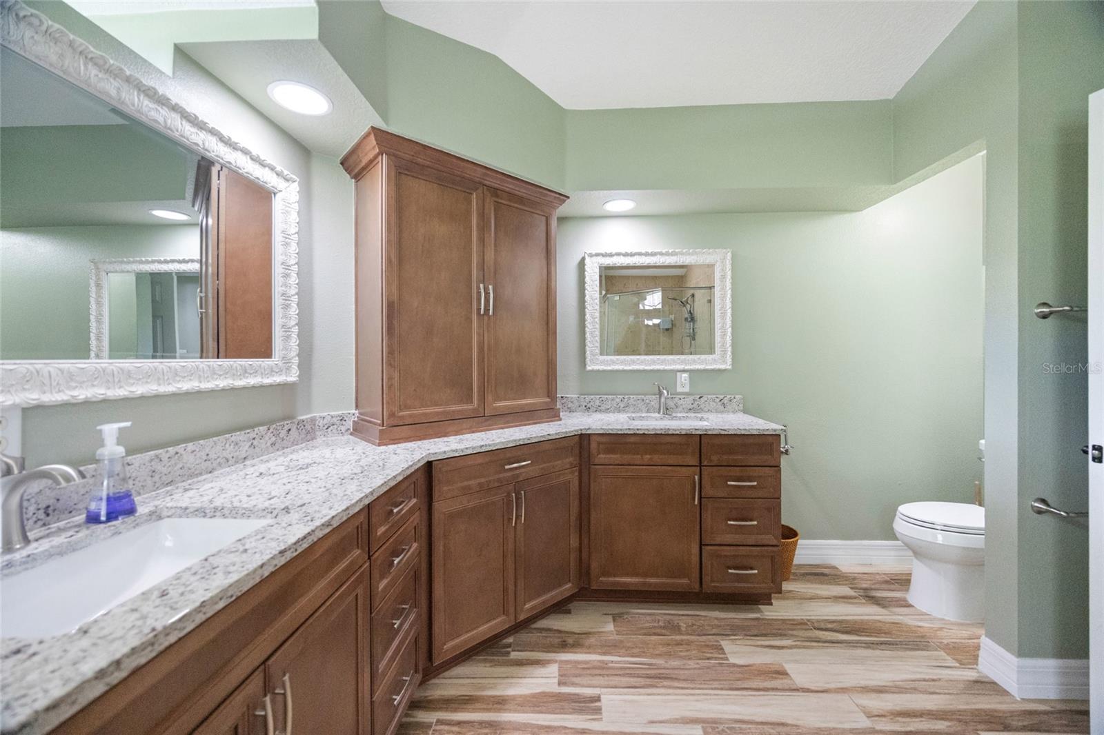 Image 41 of 53 For 5125 47th Court Road