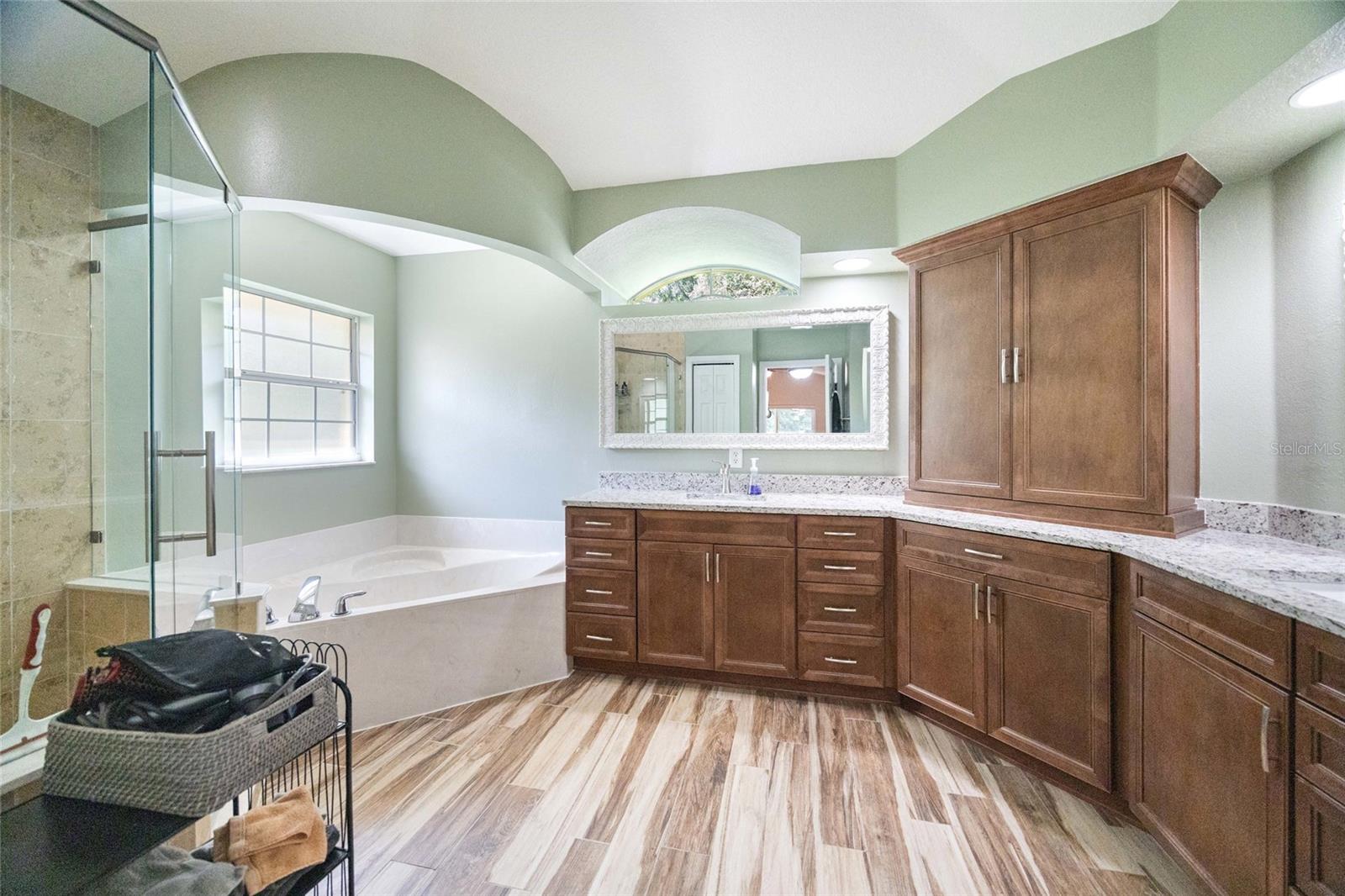 Image 42 of 53 For 5125 47th Court Road