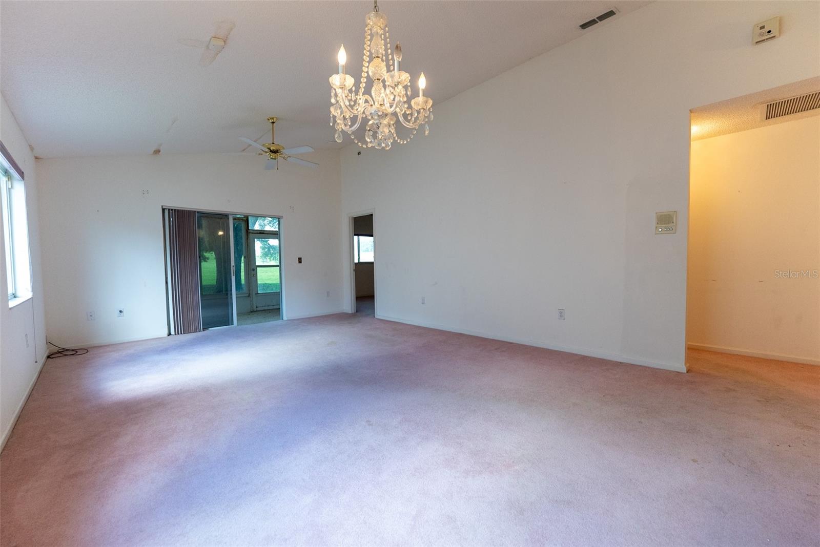 Image 13 of 50 For 1920 50th Circle