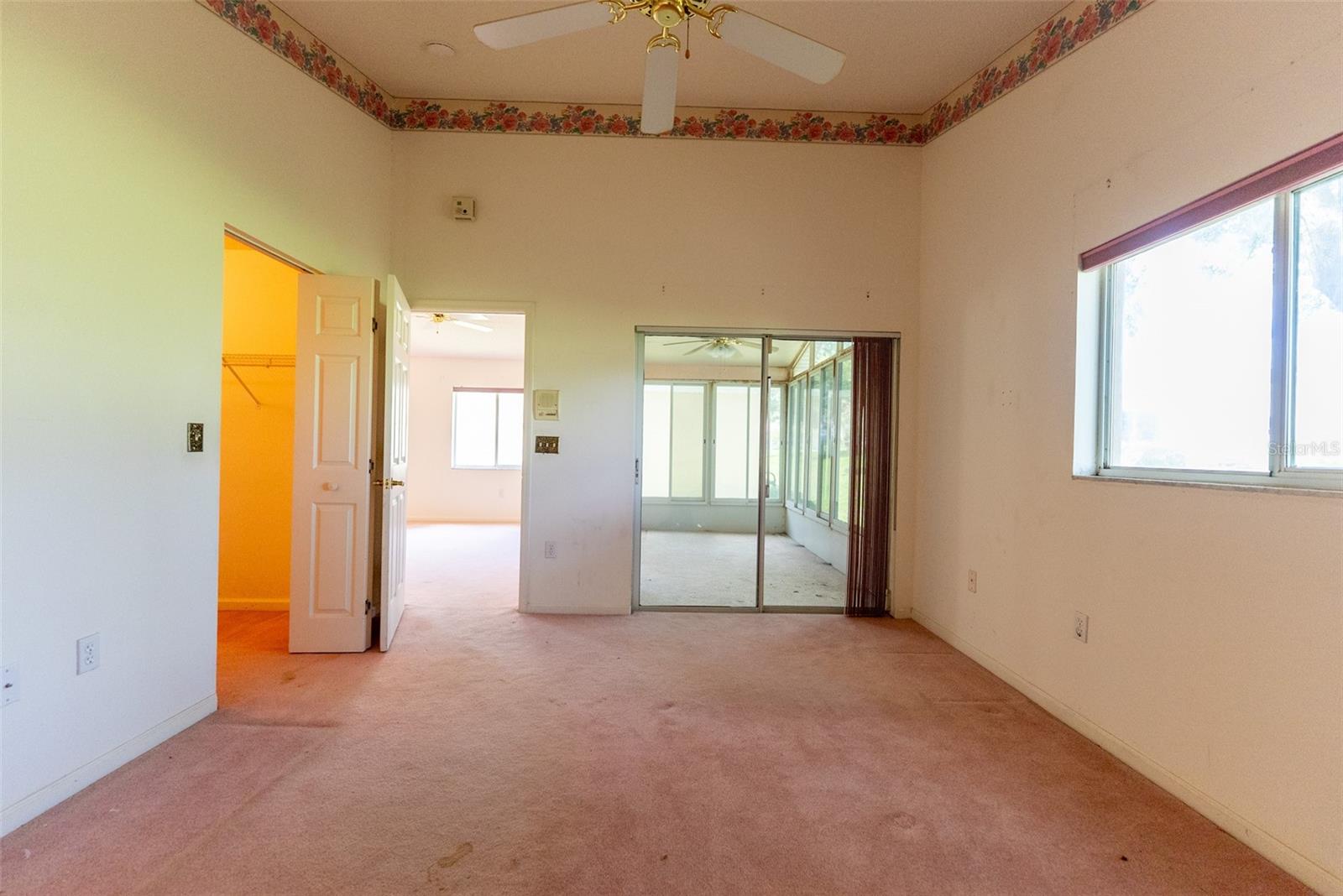 Image 25 of 50 For 1920 50th Circle