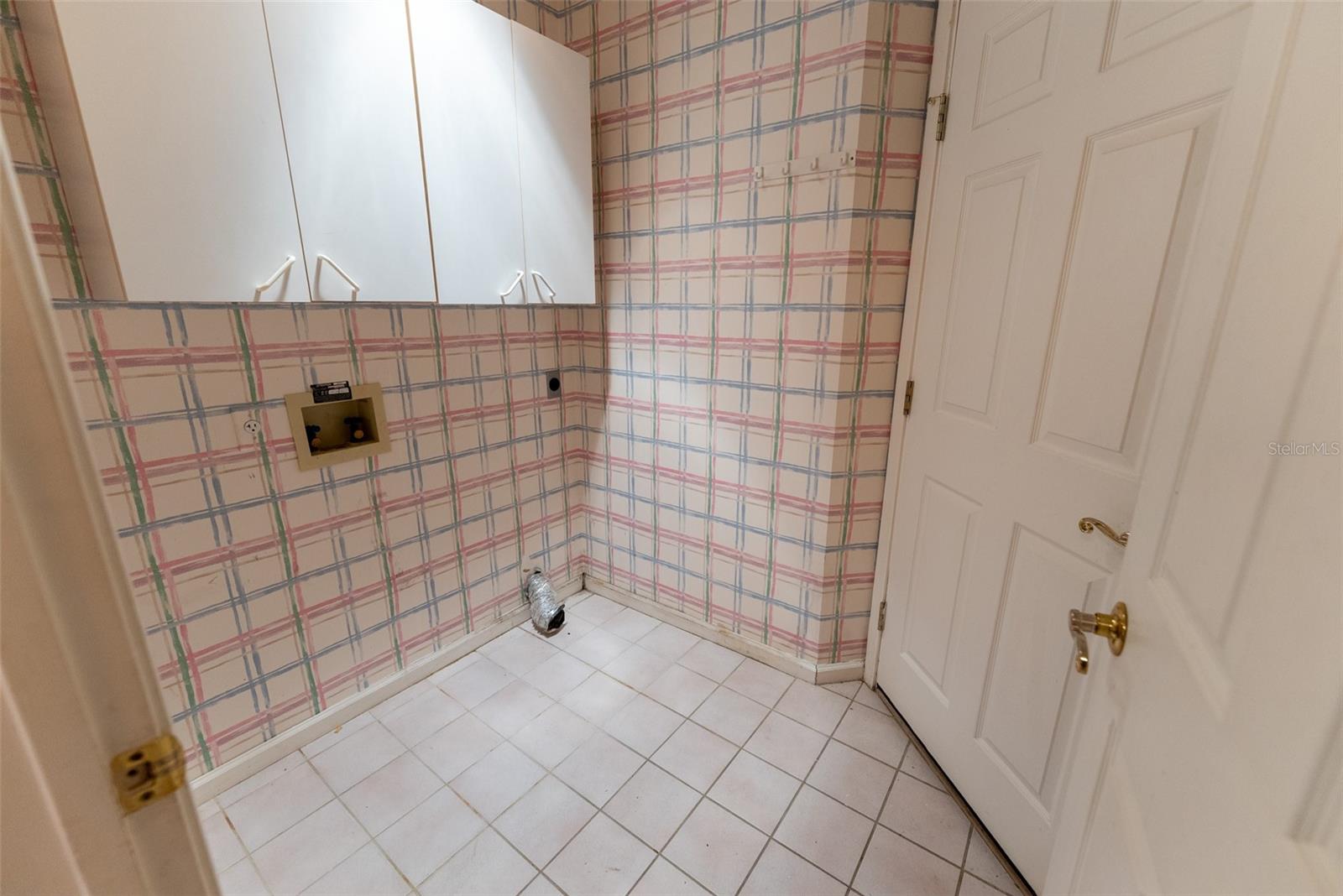 Image 42 of 50 For 1920 50th Circle