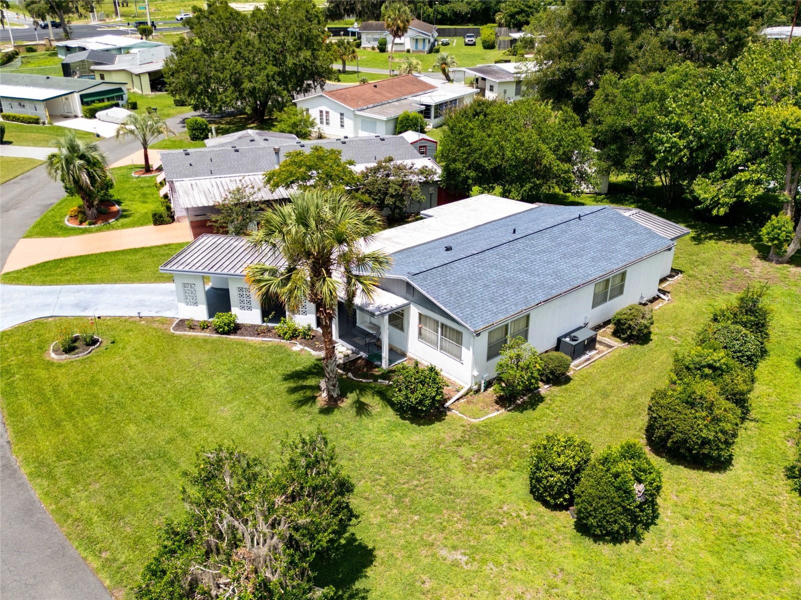 Image 5 of 37 For 3226 39th Avenue