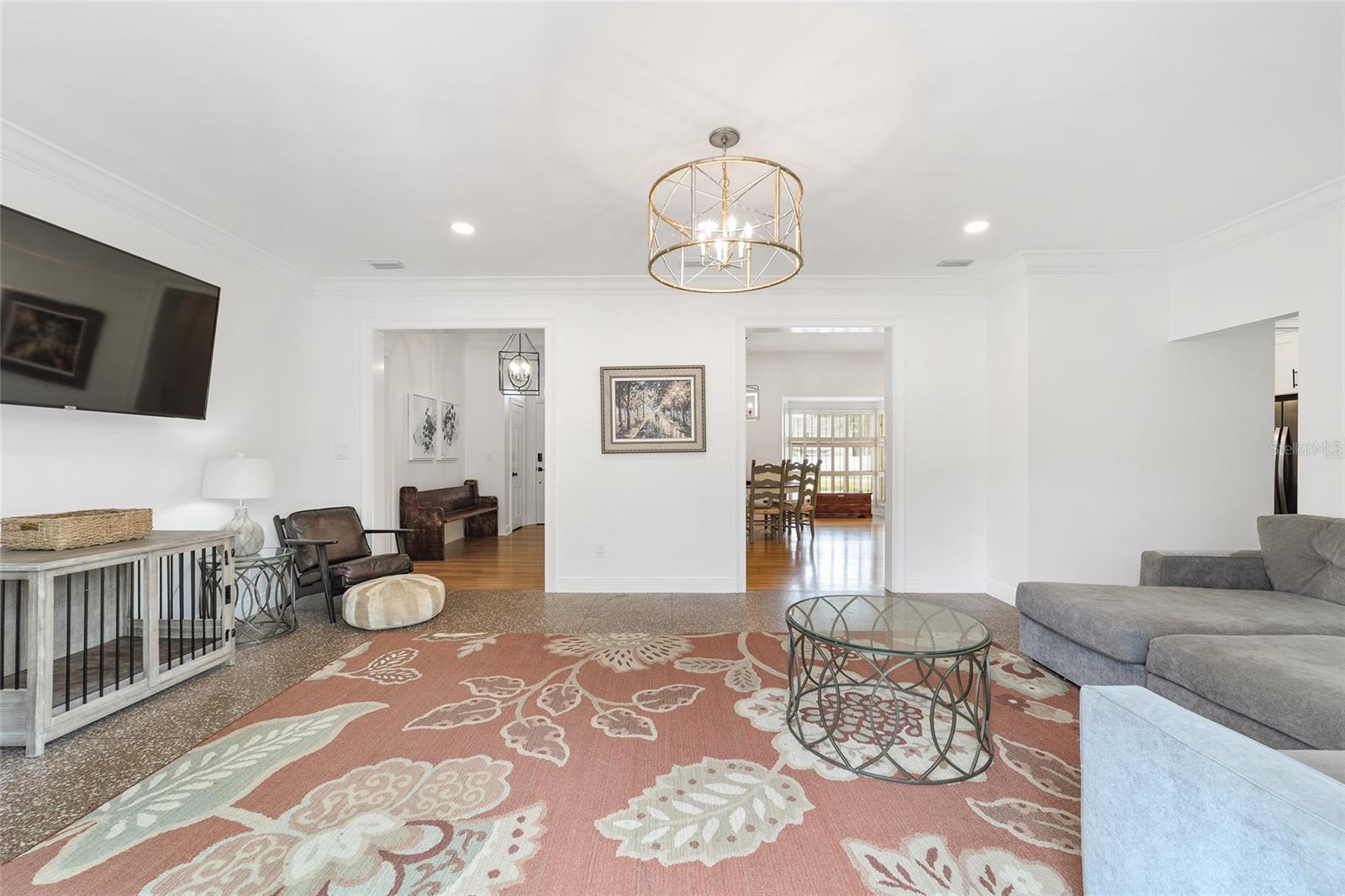 Image 18 of 76 For 1318 8th Street