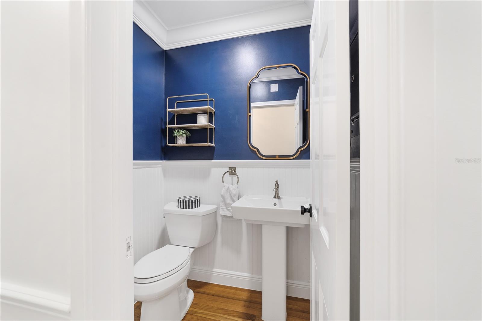 Image 22 of 76 For 1318 8th Street