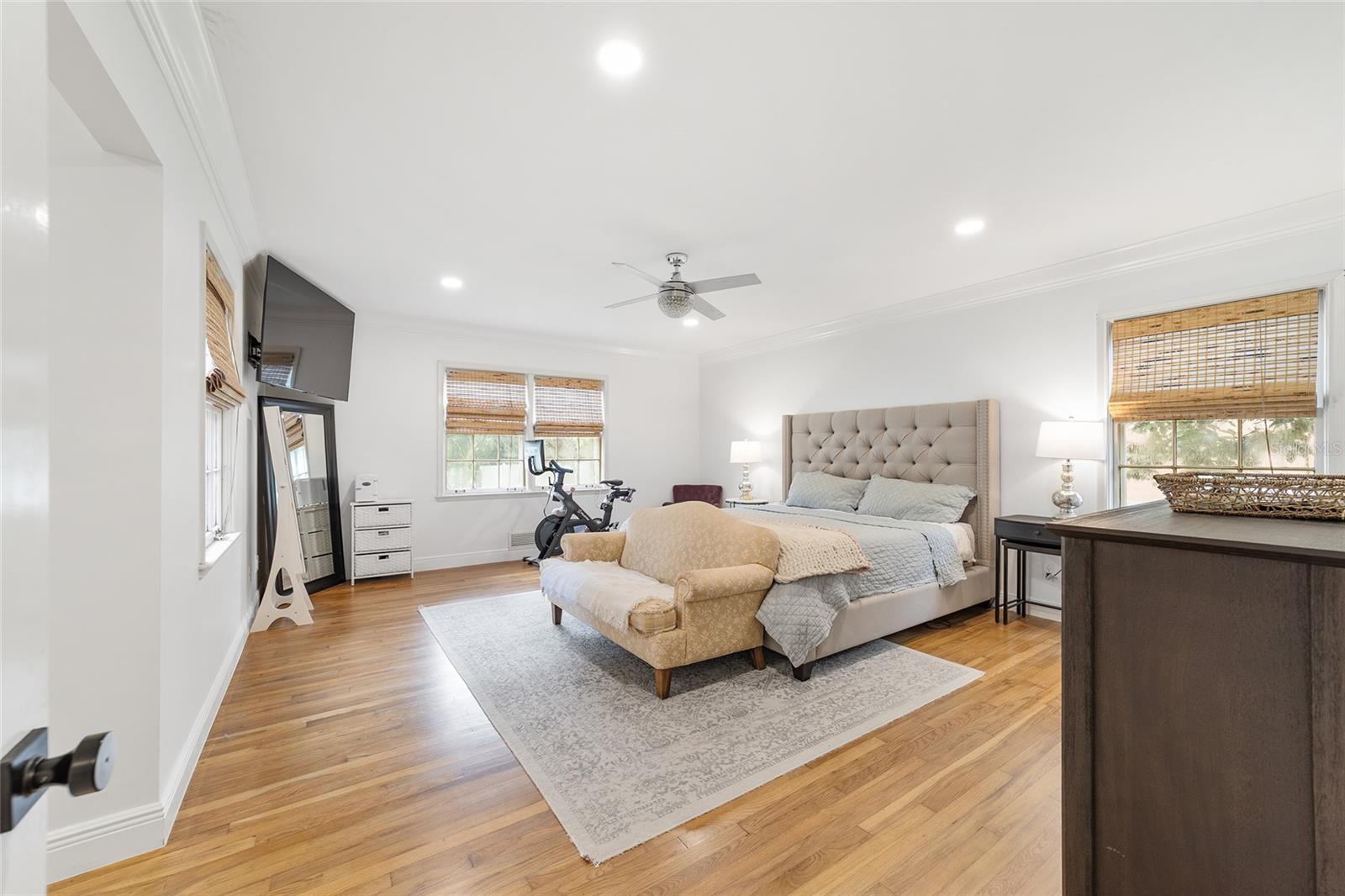 Image 31 of 76 For 1318 8th Street