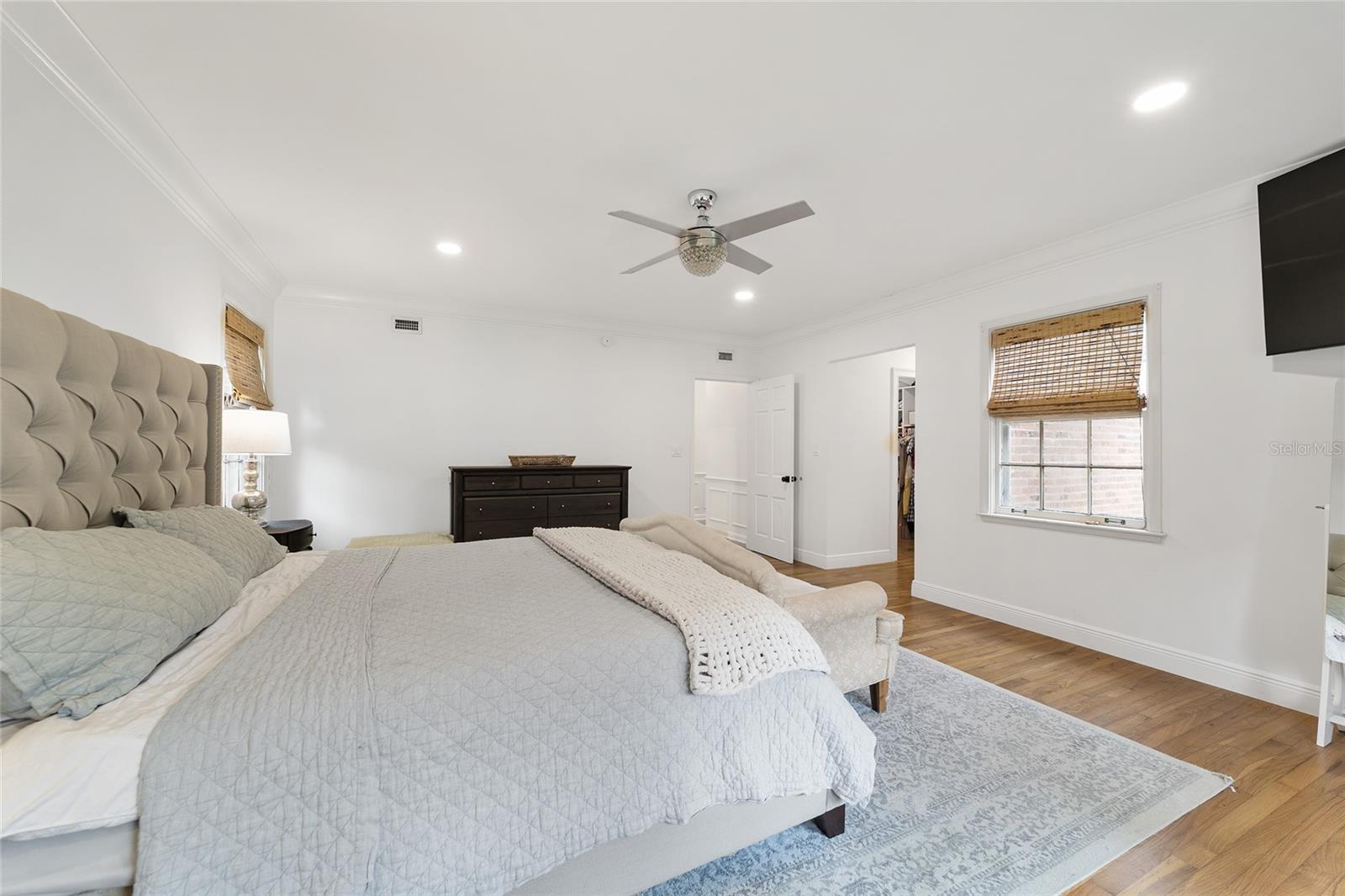 Image 33 of 76 For 1318 8th Street