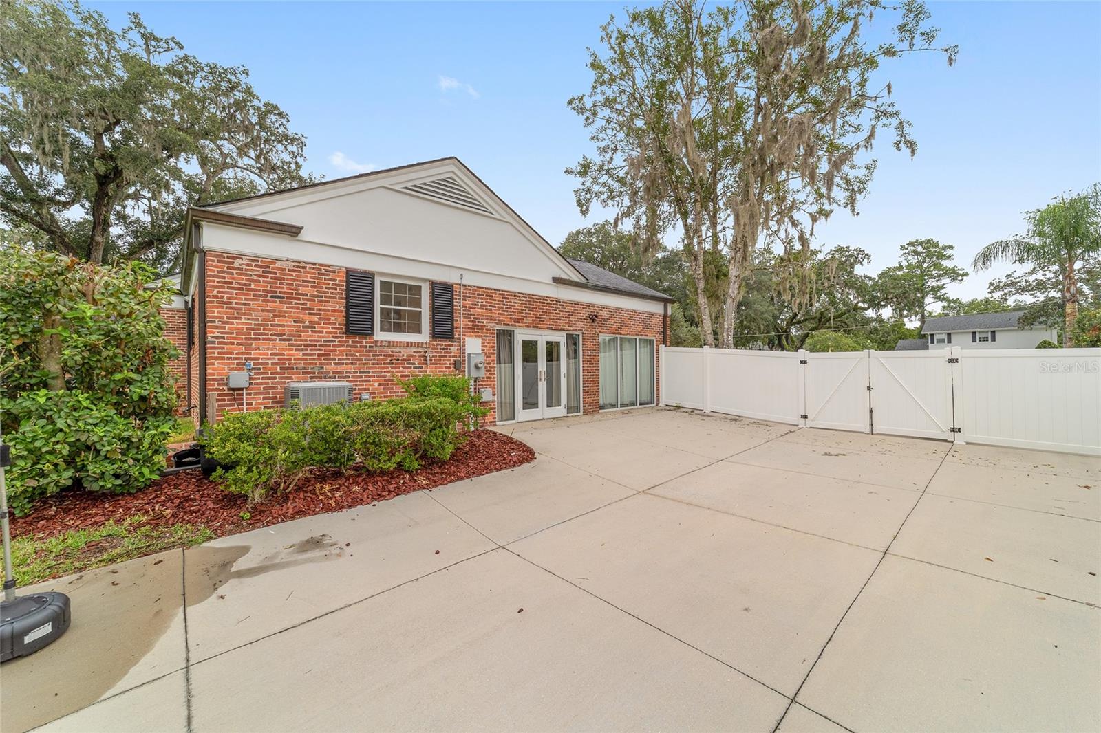Image 63 of 76 For 1318 8th Street