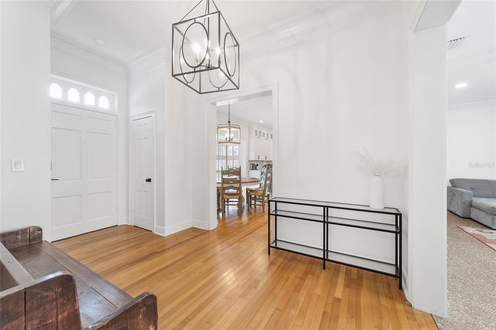 Image 9 of 76 For 1318 8th Street