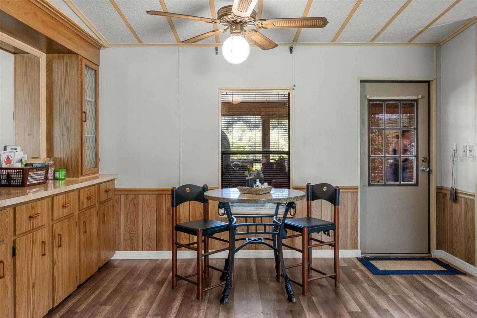 Image 14 of 41 For 11770 Warmouth Court