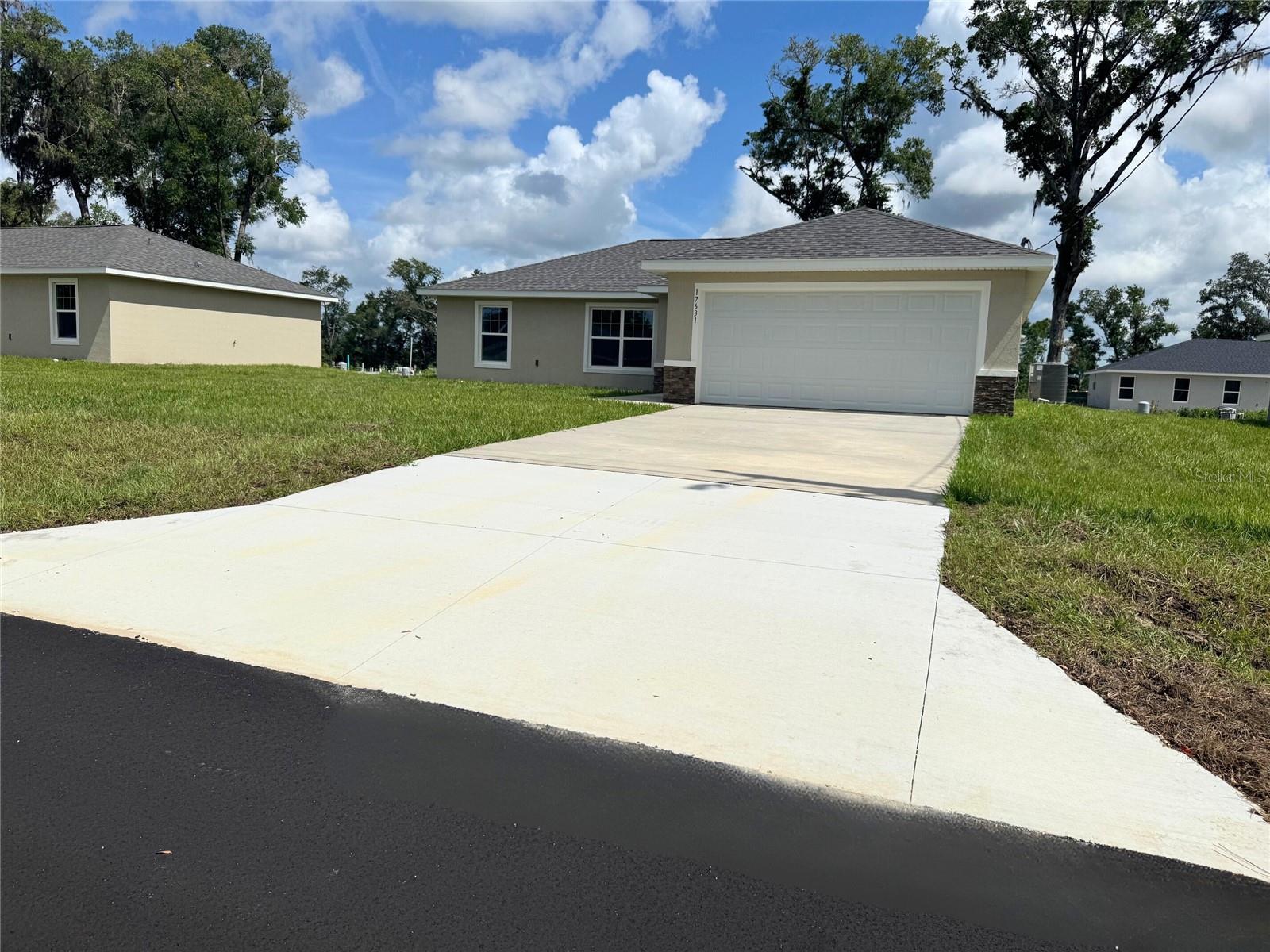Image 2 of 19 For 17631 112th Lane
