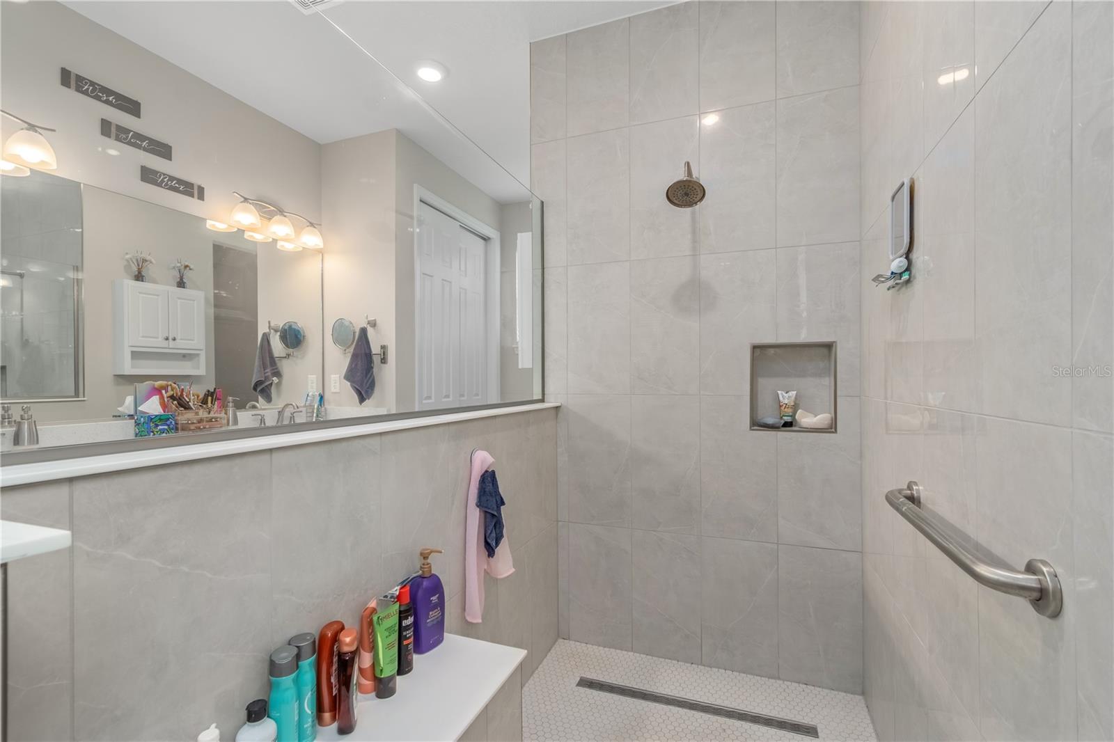 Image 36 of 48 For 8385 98th Terrace Road