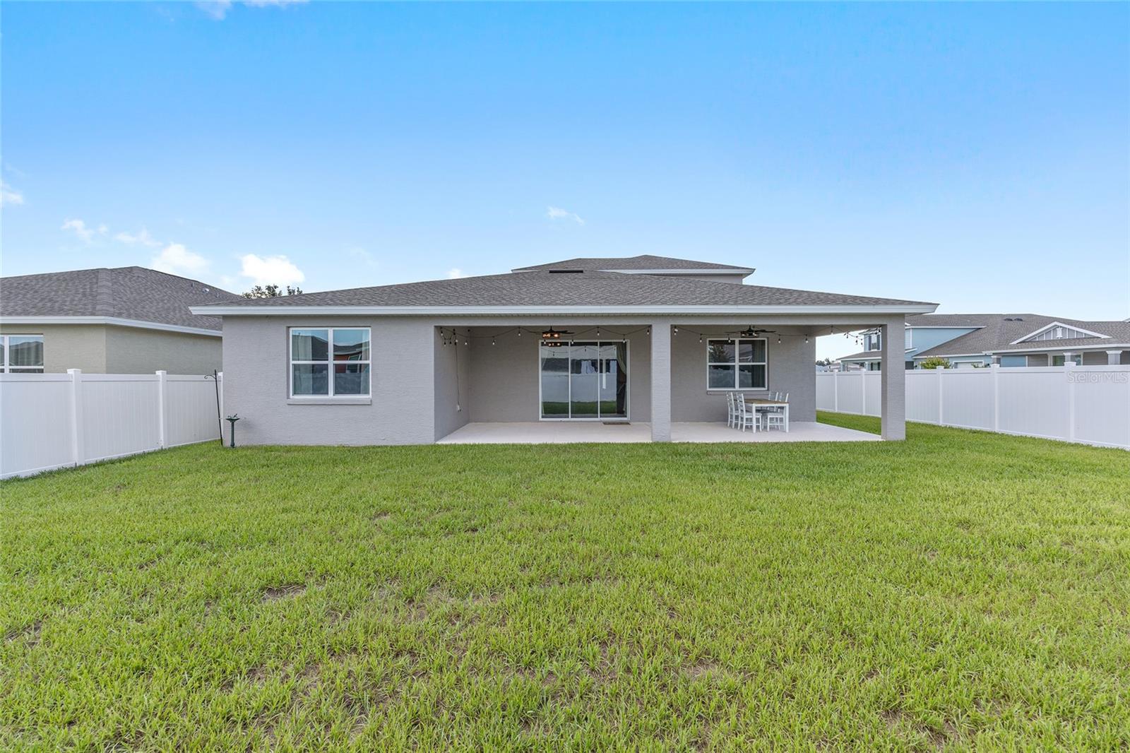 Image 15 of 82 For 6115 74th Court
