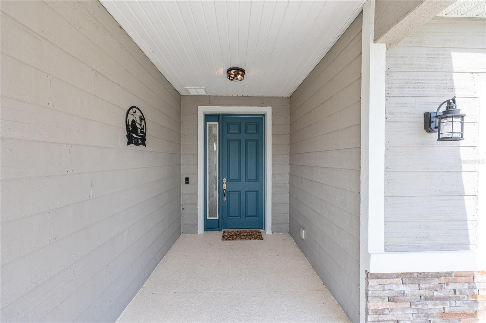 Image 17 of 82 For 6115 74th Court