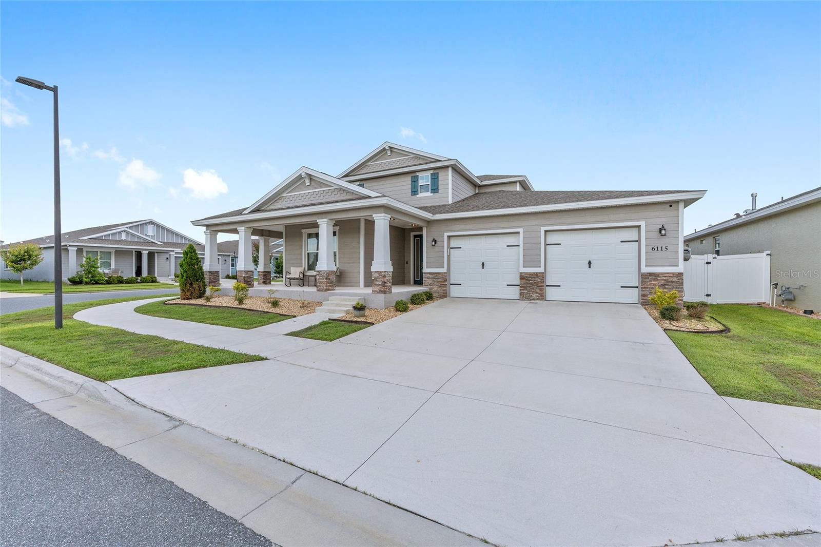 Image 6 of 82 For 6115 74th Court