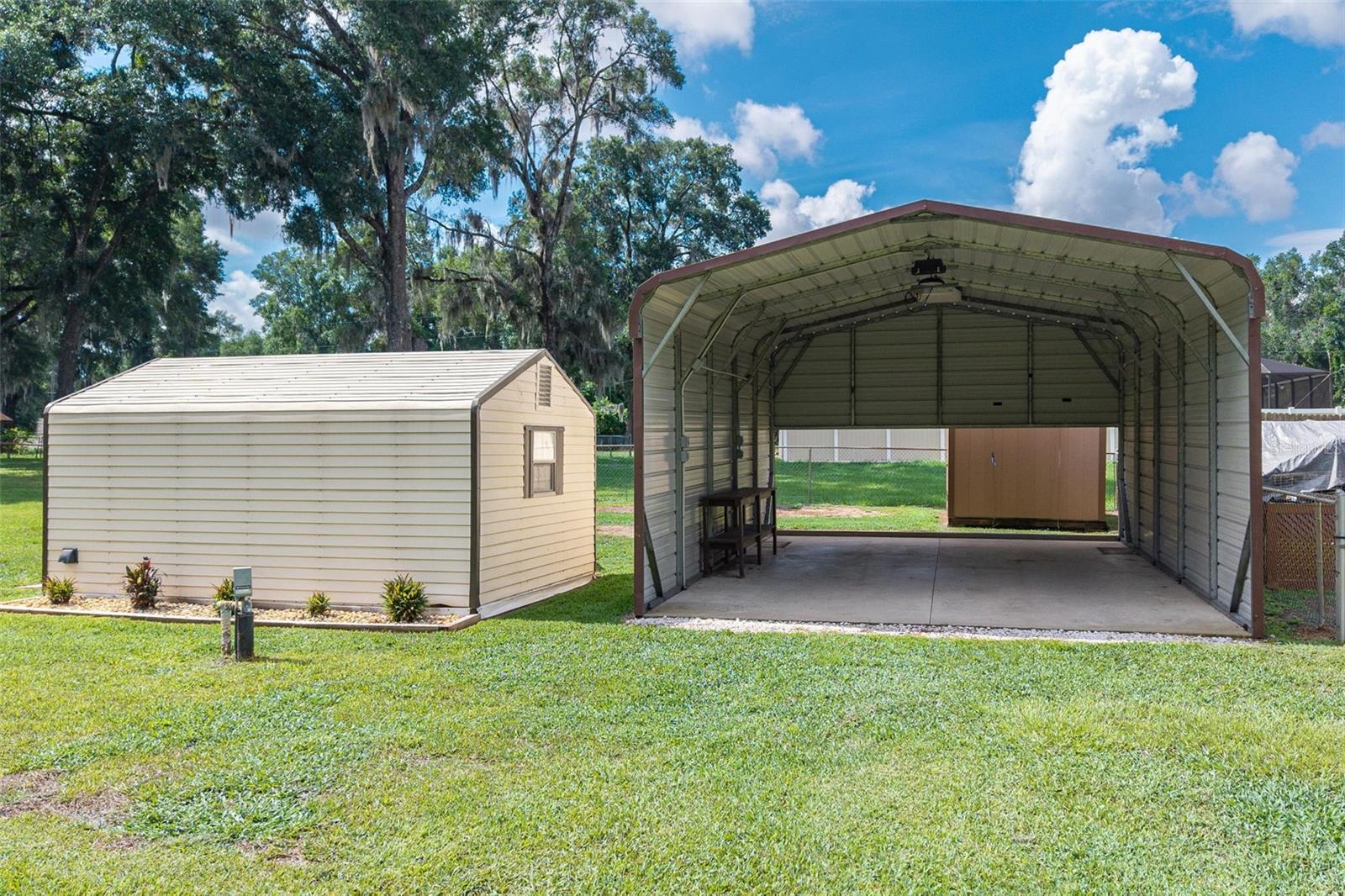 Image 3 of 53 For 8456 Henderson Trail