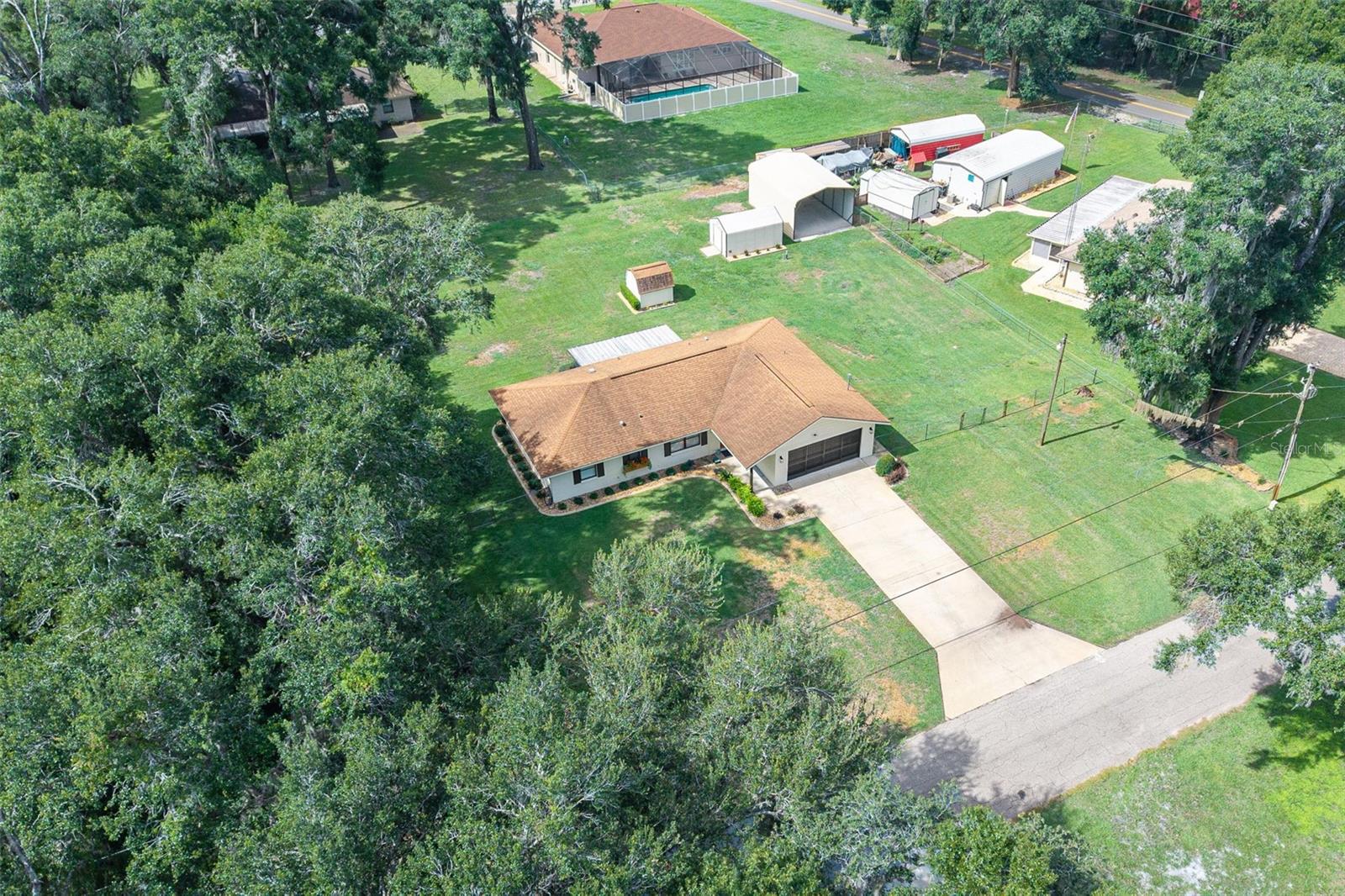 Image 45 of 53 For 8456 Henderson Trail