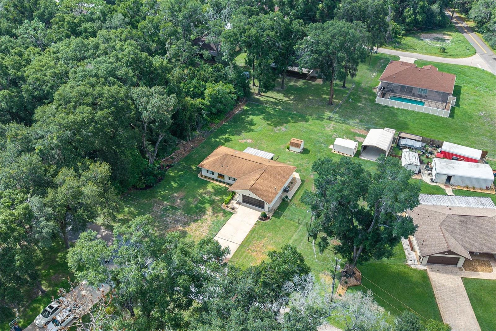 Image 46 of 53 For 8456 Henderson Trail